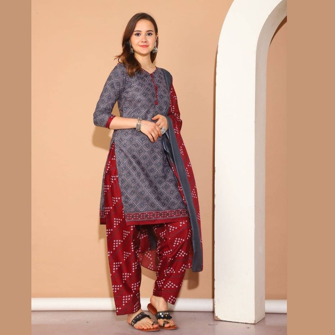     			Rajnandini Women Cotton Blend Printed Straight Kurti With Patiala Salwar ( Grey )