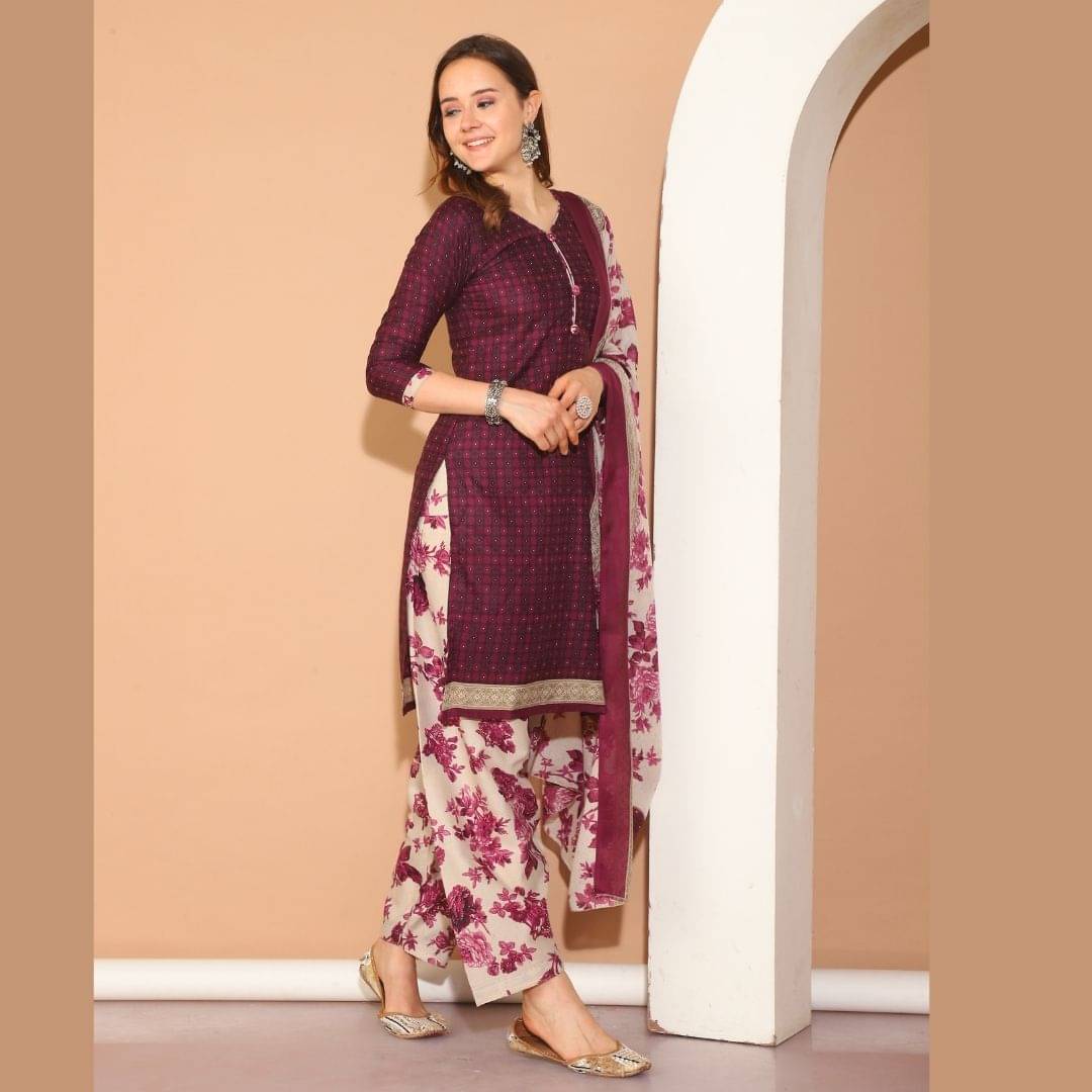     			Rajnandini Women Cotton Blend Printed Straight Kurti With Patiala Salwar ( Purple )