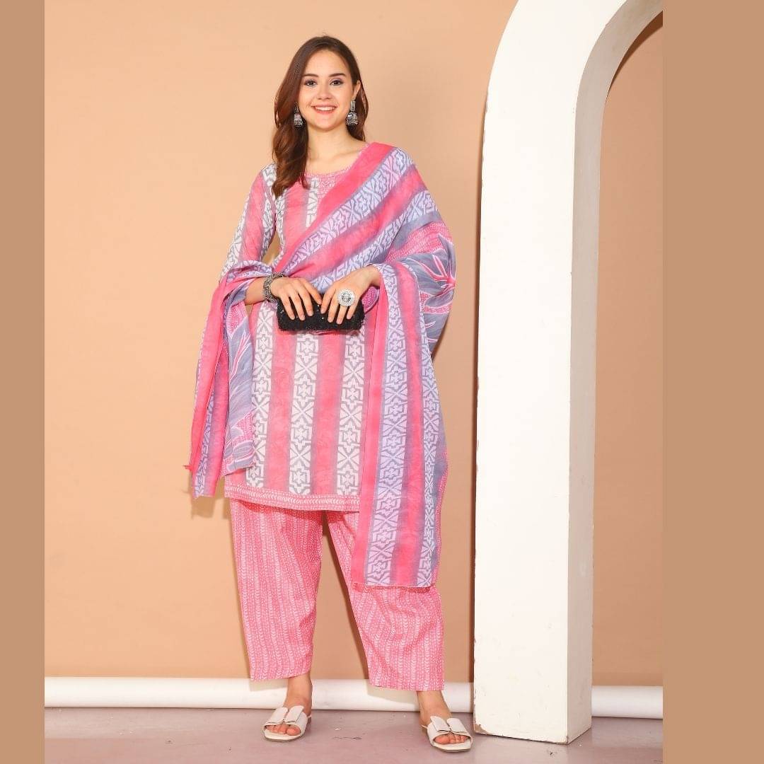 Rajnandini Women Cotton Blend Printed Straight Kurti With Patiala Salwar ( Peach ) Rajnandini Women Cotton Blend Printed Straight Kurti With Patiala Salwar ( Peach )