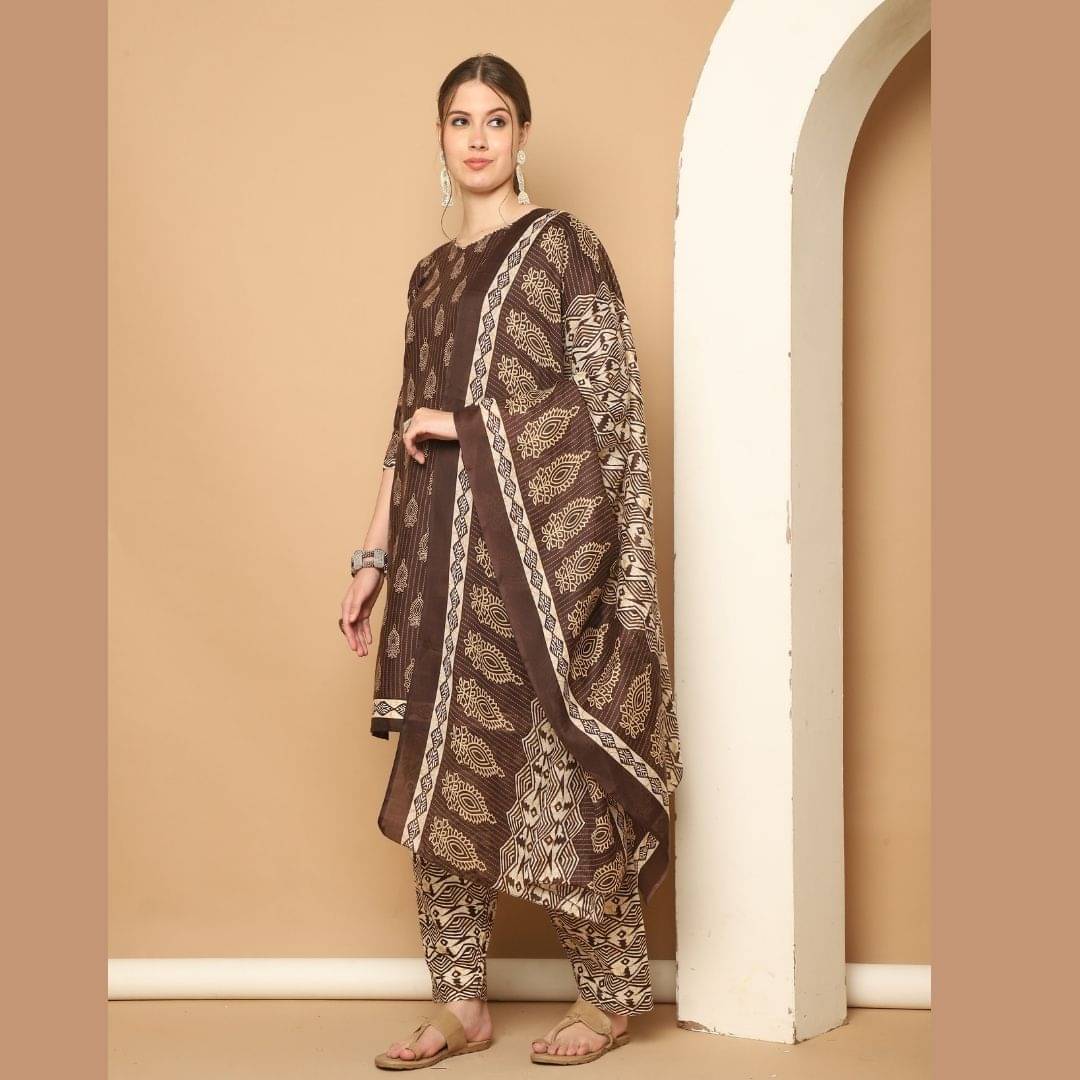     			Rajnandini Women Cotton Blend Printed Straight Kurti With Patiala Salwar ( Brown )