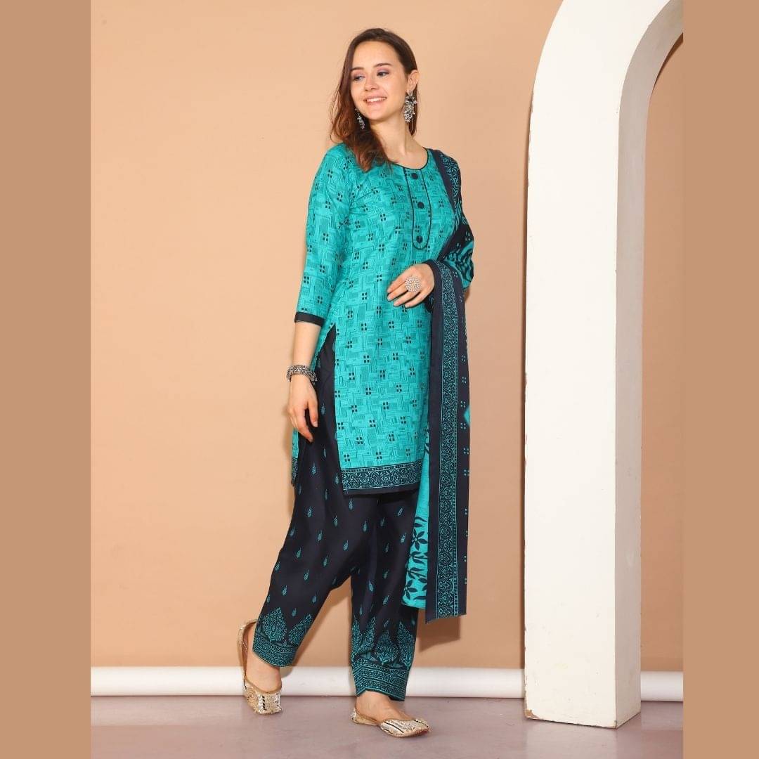 Rajnandini Women Cotton Blend Printed Straight Kurti With Patiala Salwar ( Green ) Rajnandini Women Cotton Blend Printed Straight Kurti With Patiala Salwar ( Green )