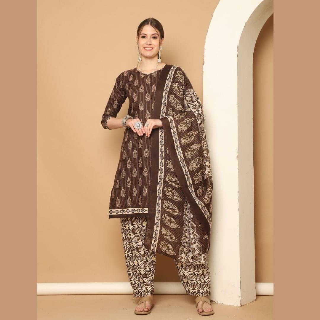 Rajnandini Women Cotton Blend Printed Straight Kurti With Patiala Salwar ( Brown ) Rajnandini Women Cotton Blend Printed Straight Kurti With Patiala Salwar ( Brown )