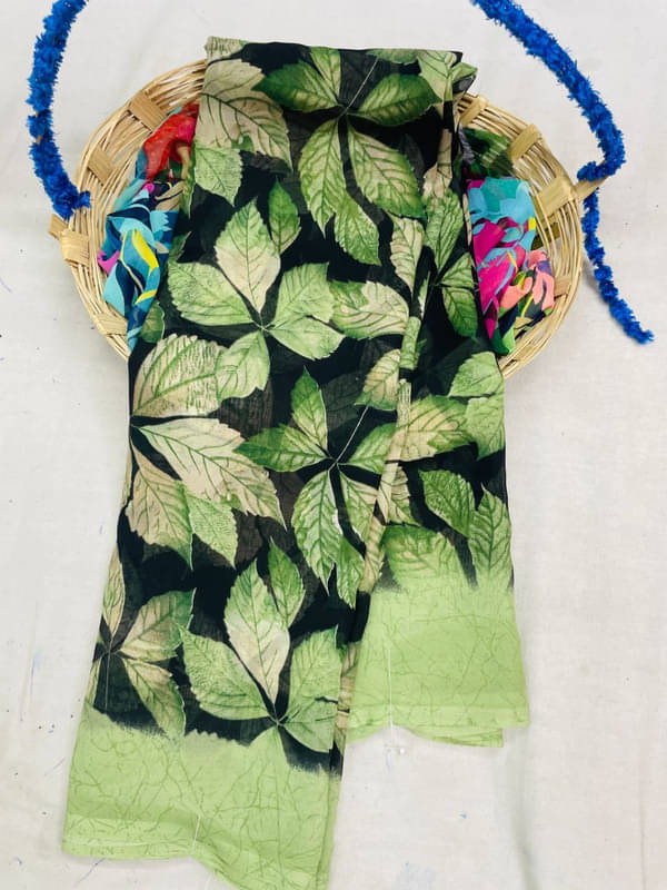     			Sanjana Silks Georgette Printed Saree With Unstitched Blouse Piece ( Green )