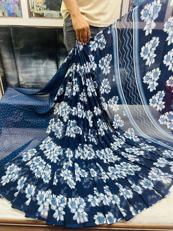     			Sitanjali Georgette Printed Saree With Unstitched Blouse Piece ( Navy Blue )