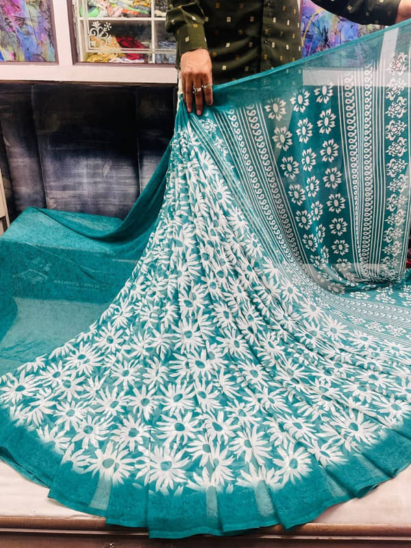 Sitanjali Lifestyle Georgette Printed Saree With Unstitched Blouse Piece ( SkyBlue ) Sitanjali Lifestyle Georgette Printed Saree With Unstitched Blouse Piece ( SkyBlue )