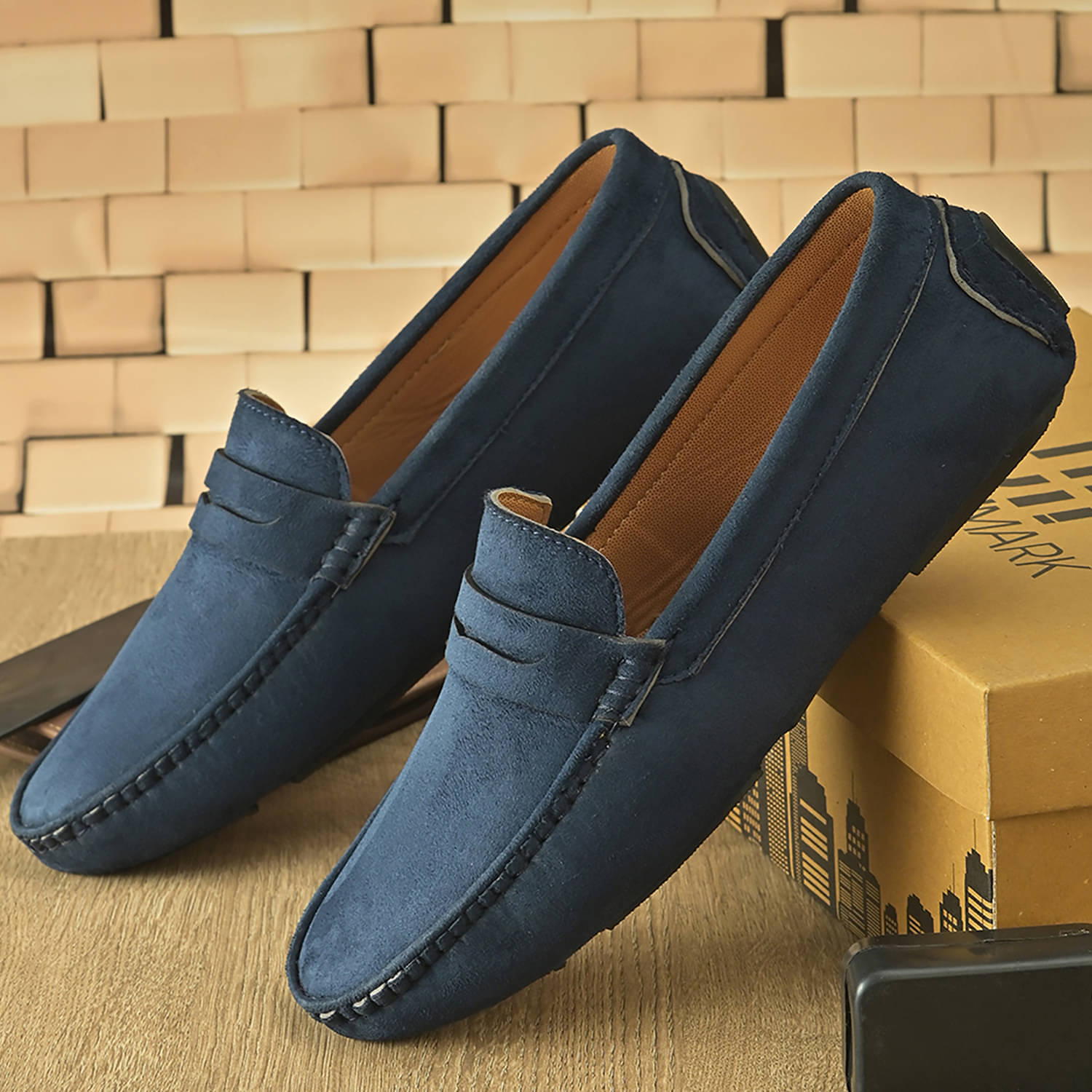    			John Karsun Blue Men's Driving