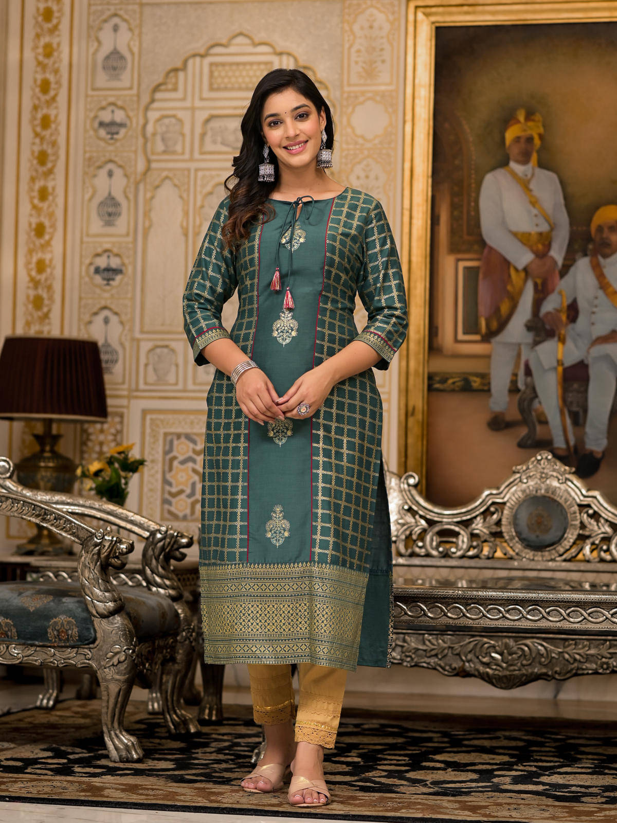 Juniper Cotton Printed Straight Women's Kurti - Green ( Pack of 1 ) Juniper Cotton Printed Straight Women's Kurti - Green ( Pack of 1 )
