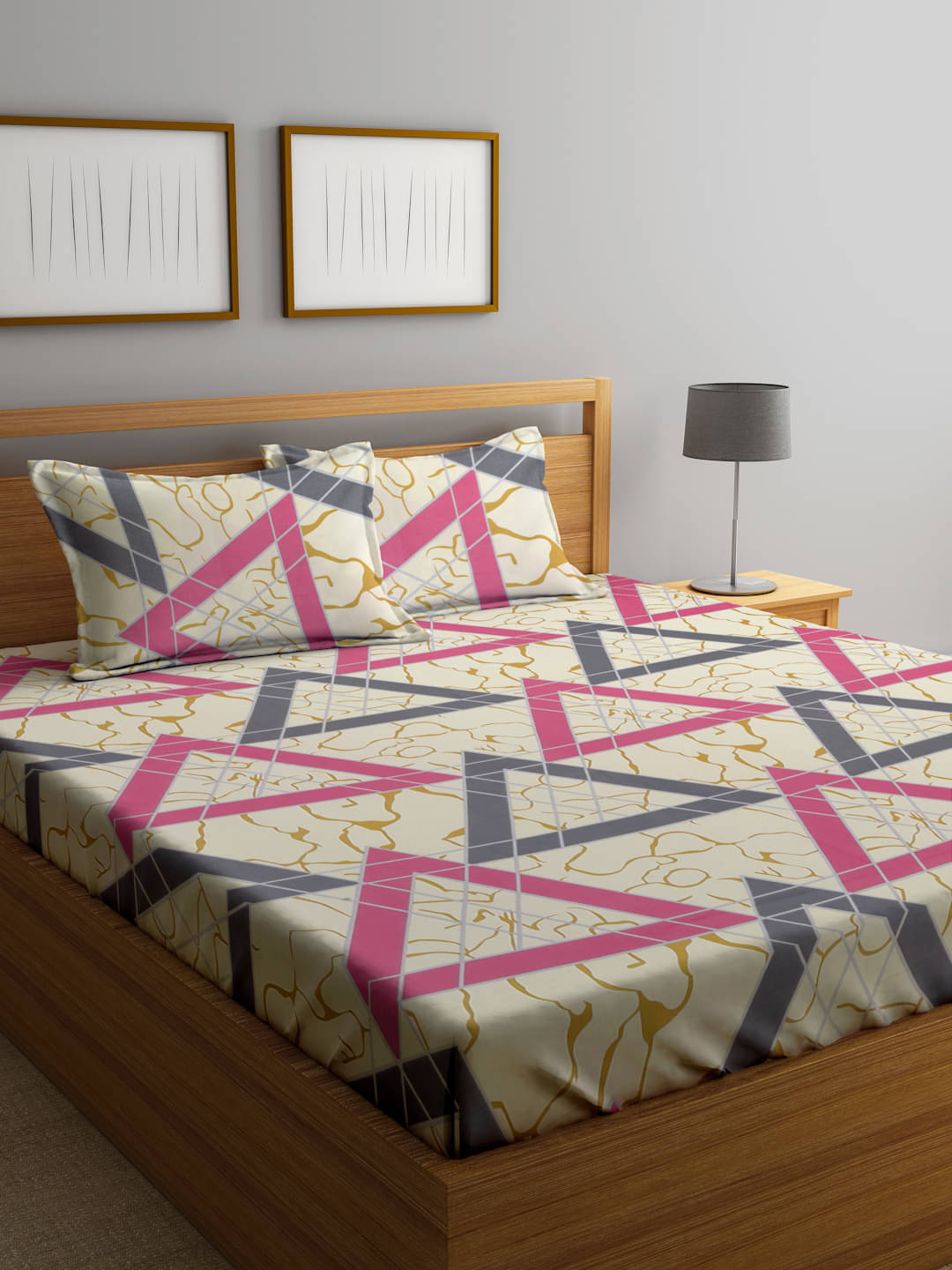 Klotthe Poly Cotton 1 Double Bedsheet with 2 Pillow Covers ( Multicolor ) Klotthe Poly Cotton 1 Double Bedsheet with 2 Pillow Covers ( Multicolor )