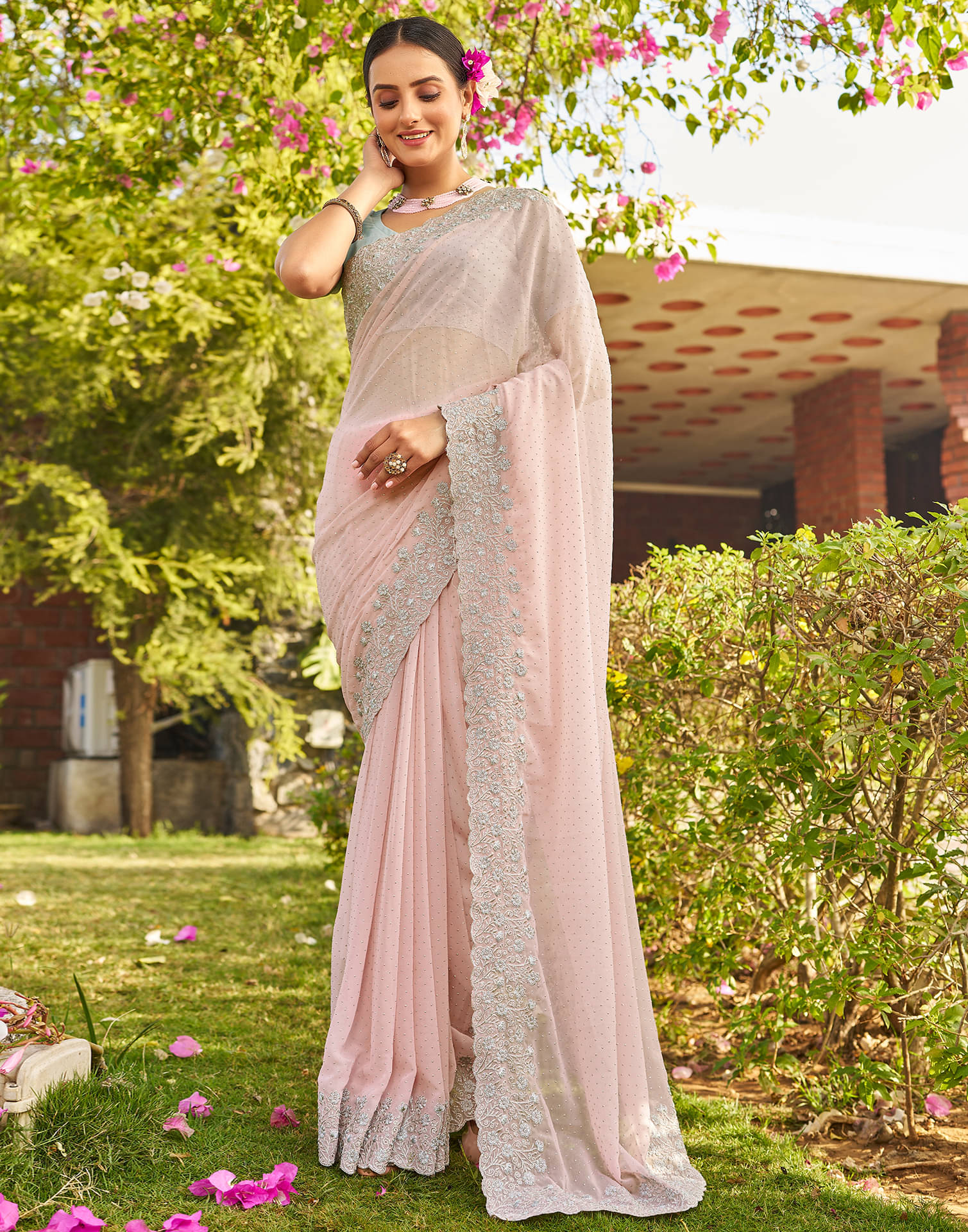     			Satrani Georgette Embroidered Saree With Unstitched Blouse Piece ( Silver )