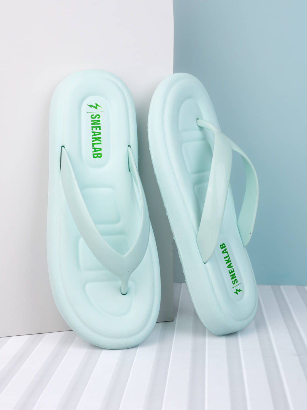     			Sneaklab Green Women's Daily Slipper
