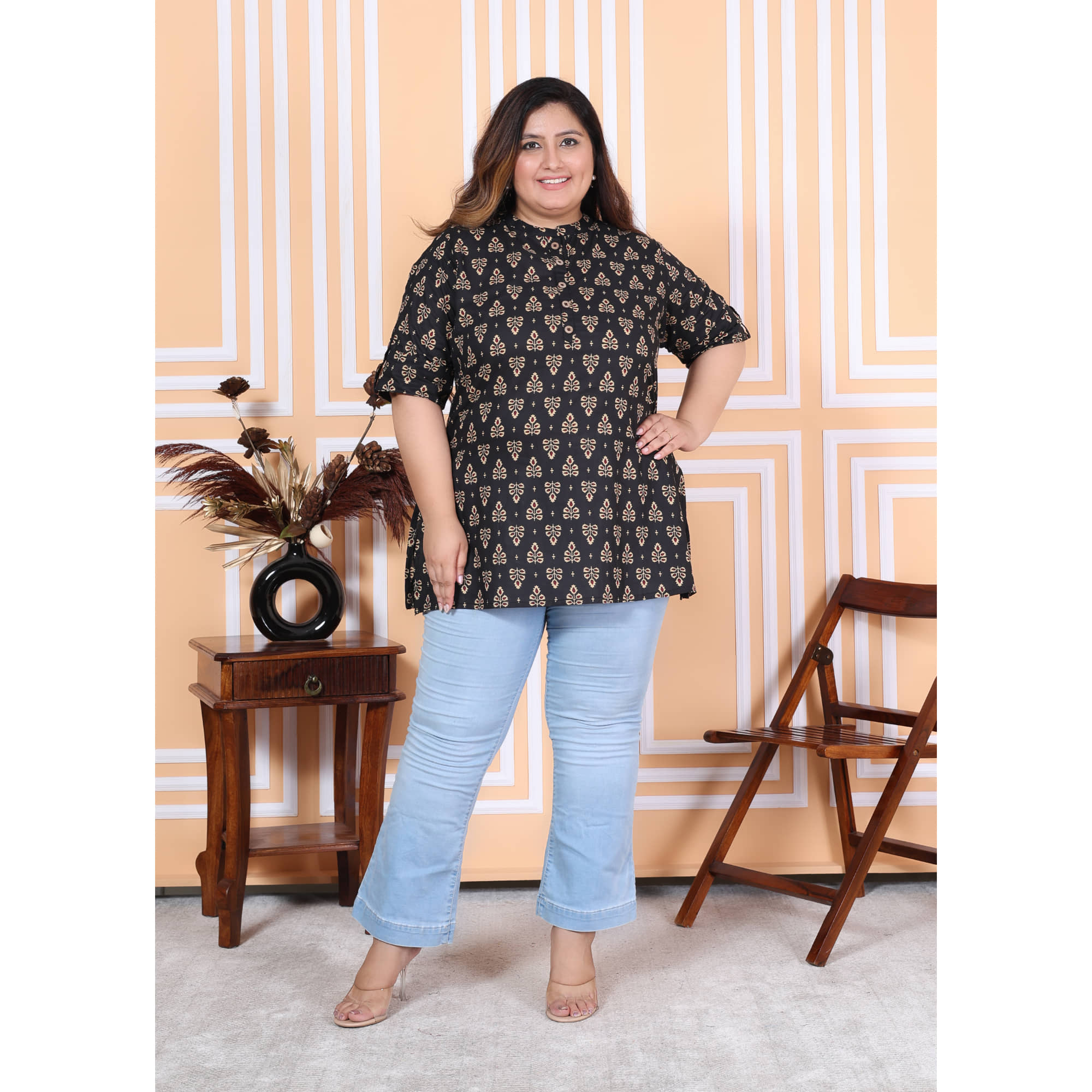 Swasti Women's Cotton Tunic ( Black )