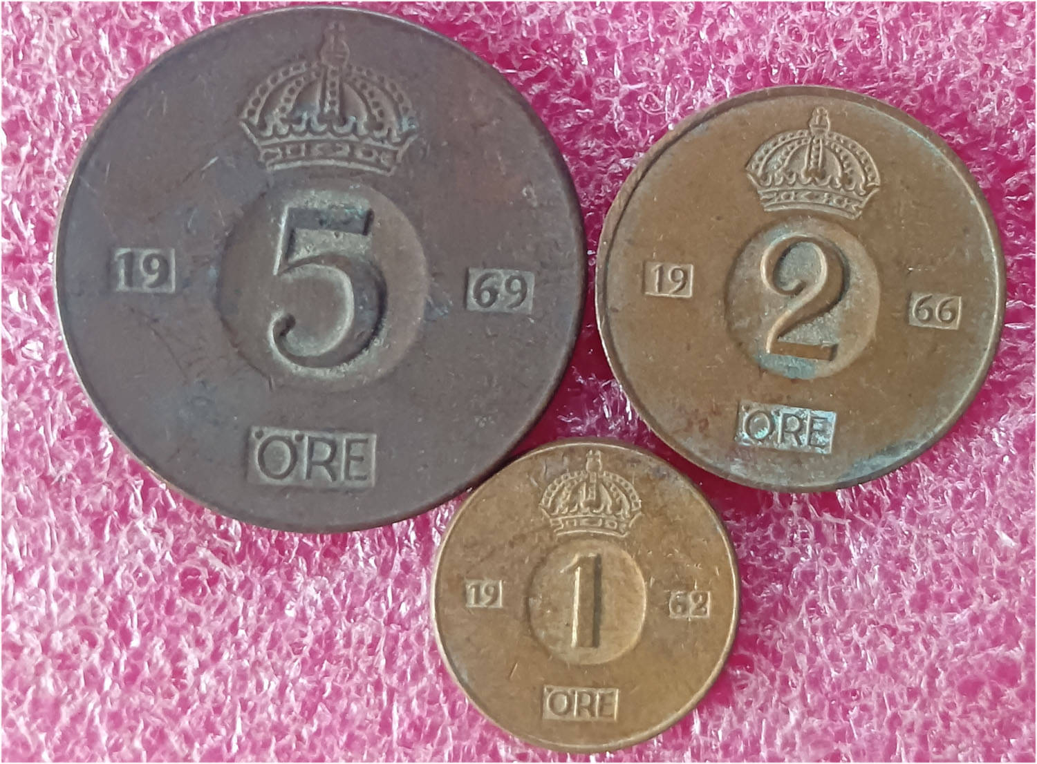     			SWEDEN 3 DIFF