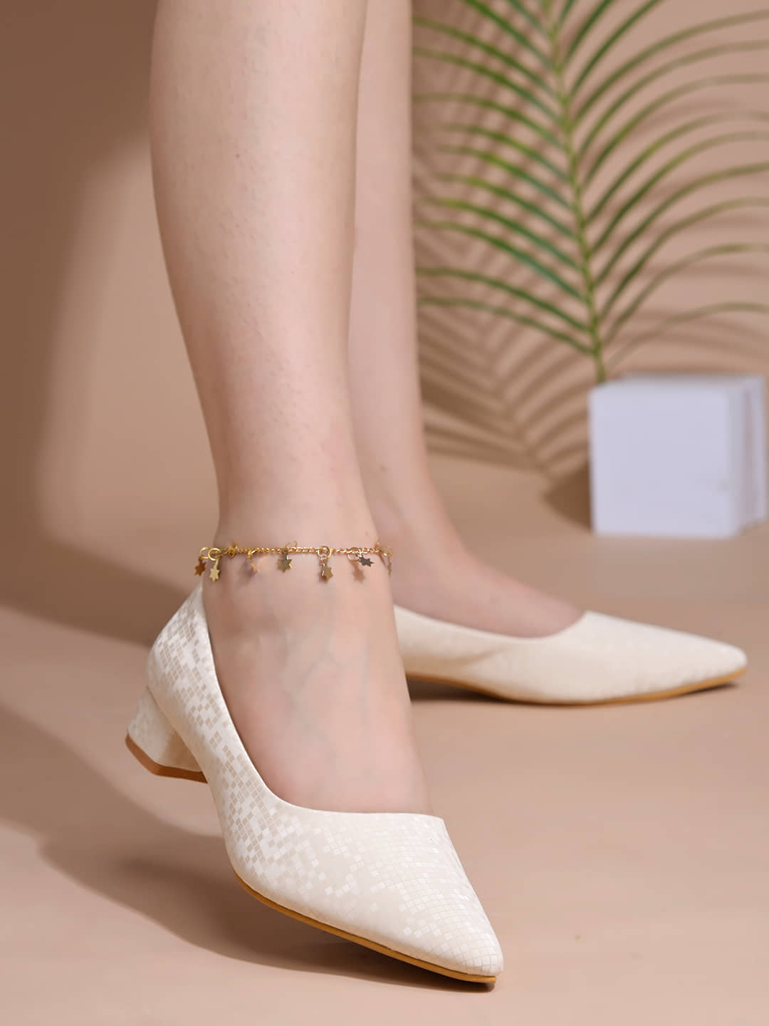 Stylestry Black Women's Pumps Heels - Heels | Buy online on ZillyBuy