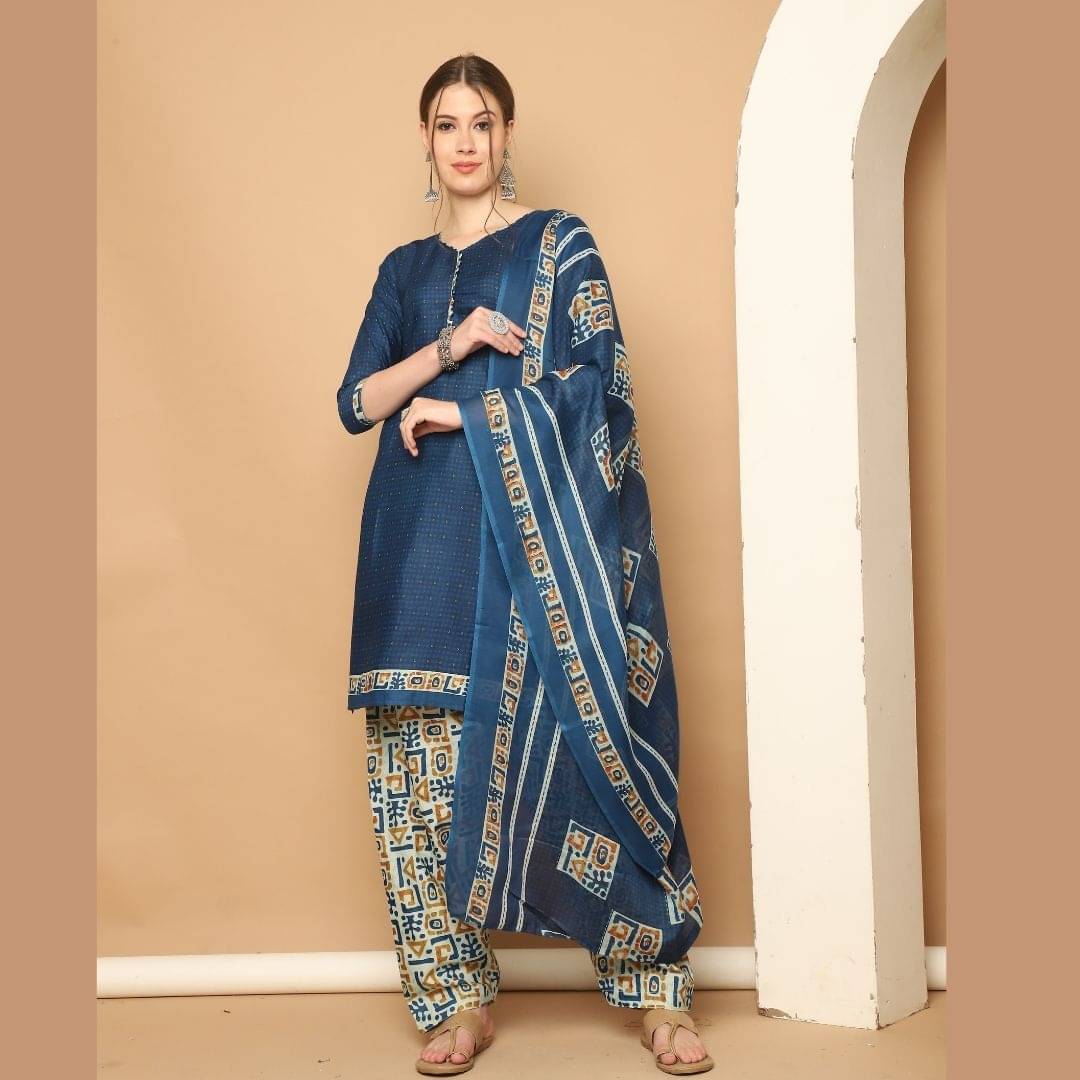 wonder weave Women Cotton Blend Printed Straight Kurti With Patiala Salwar ( Blue )     			wonder weave Women Cotton Blend Printed Straight Kurti With Patiala Salwar ( Blue )