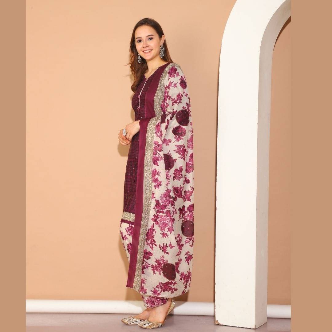 wonder weave Women Cotton Blend Printed Straight Kurti With Patiala Salwar ( Purple ) wonder weave Women Cotton Blend Printed Straight Kurti With Patiala Salwar ( Purple )