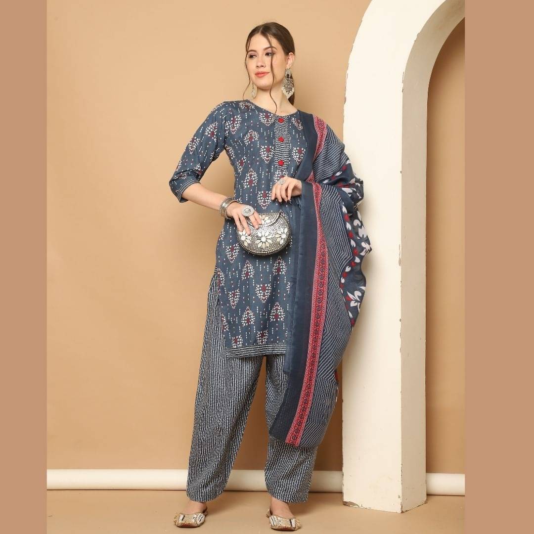 wonder weave Women Cotton Blend Printed Straight Kurti With Patiala Salwar ( Grey ) wonder weave Women Cotton Blend Printed Straight Kurti With Patiala Salwar ( Grey )