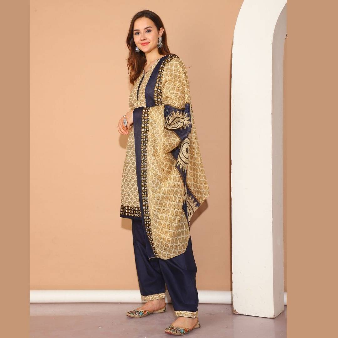 wonder weave Women Cotton Blend Printed Straight Kurti With Patiala Salwar ( Beige )     			wonder weave Women Cotton Blend Printed Straight Kurti With Patiala Salwar ( Beige )