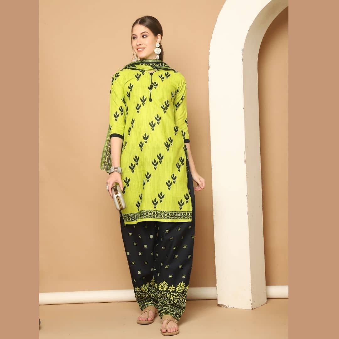 wonder weave Women Cotton Blend Printed Straight Kurti With Patiala Salwar ( Yellow )