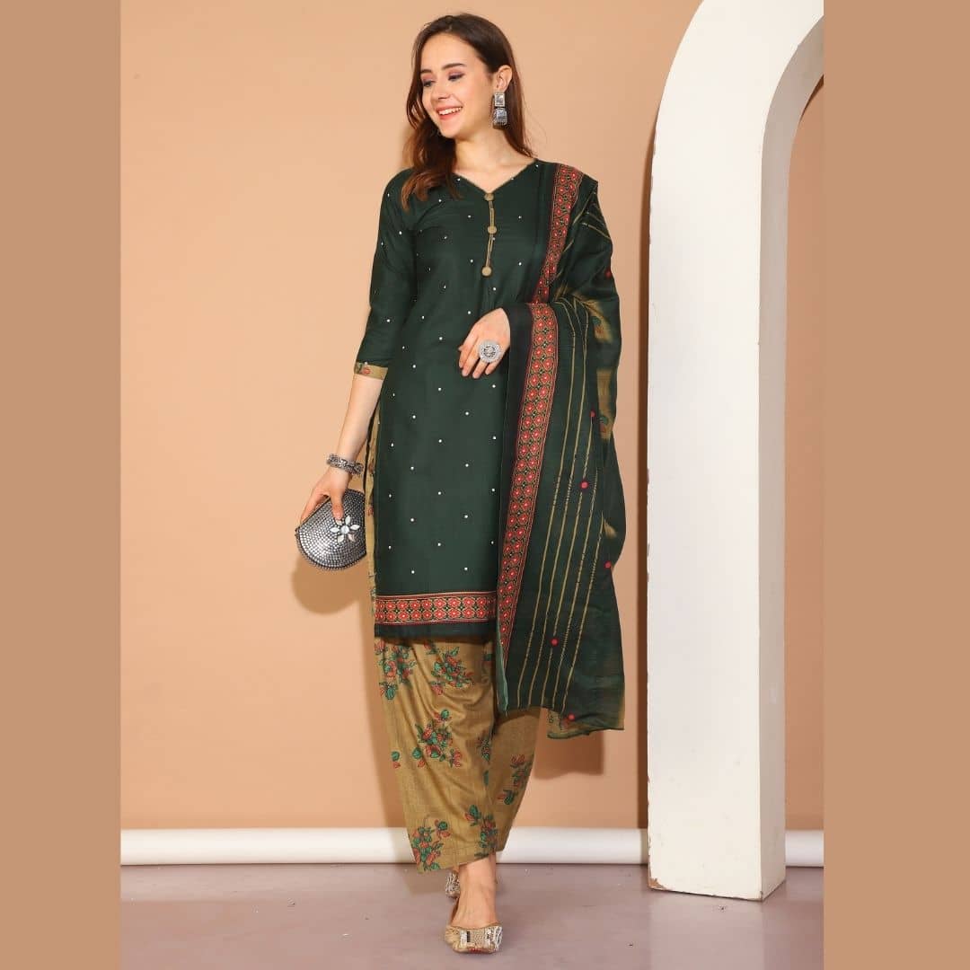 wonder weave Women Cotton Blend Printed Straight Kurti With Patiala Salwar ( Green )