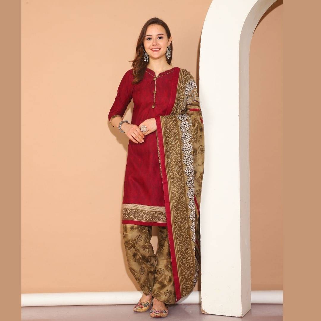 wonder weave Women Cotton Blend Printed Straight Kurti With Patiala Salwar ( Purple ) wonder weave Women Cotton Blend Printed Straight Kurti With Patiala Salwar ( Purple )