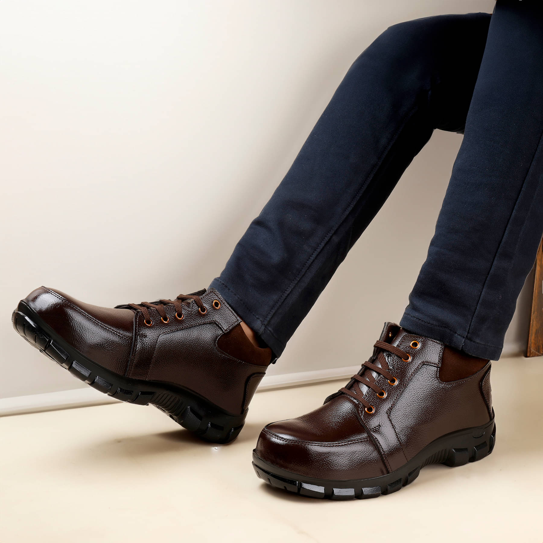     			RAYH 1 Brown Men's Lifestyle Shoes