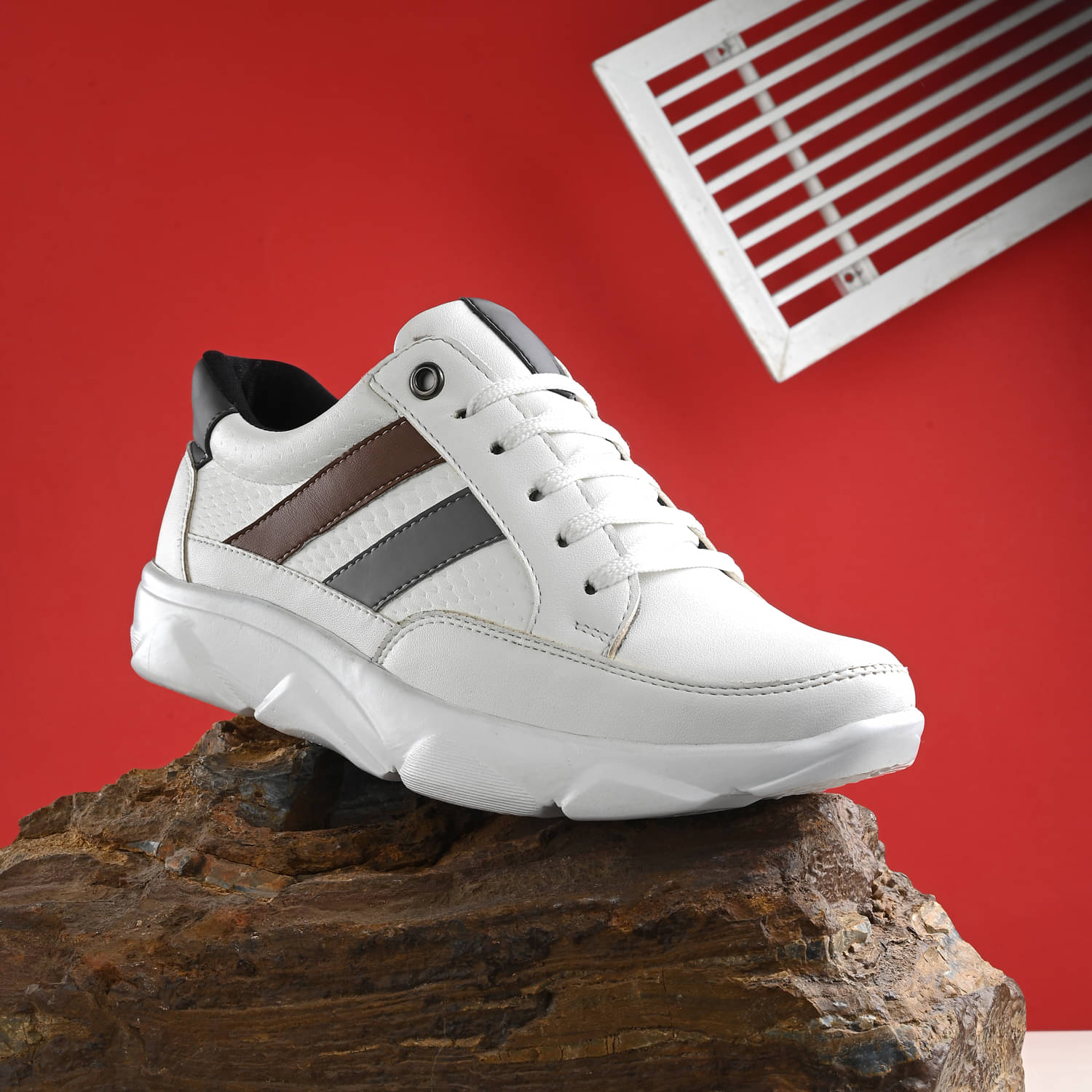     			John Karsun D2-8215 White Men's Sneakers