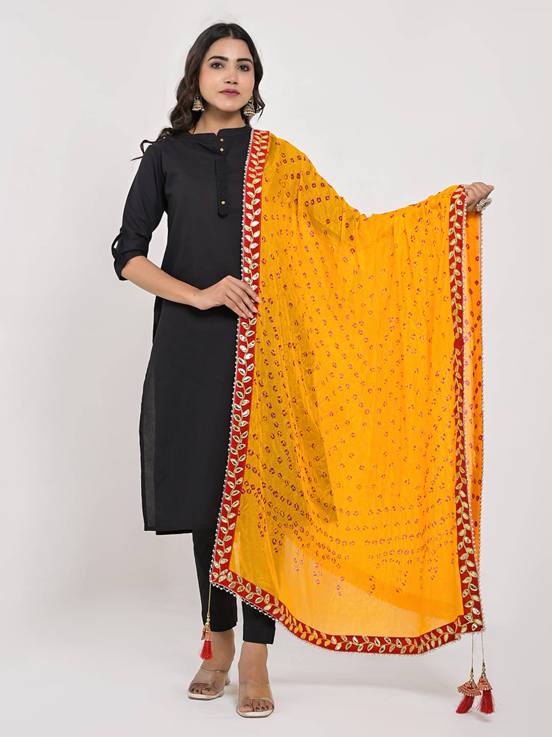 Anjaneya Creations Yellow Silk Women's Dupatta - ( Pack of 1 ) Anjaneya Creations Yellow Silk Women's Dupatta - ( Pack of 1 )