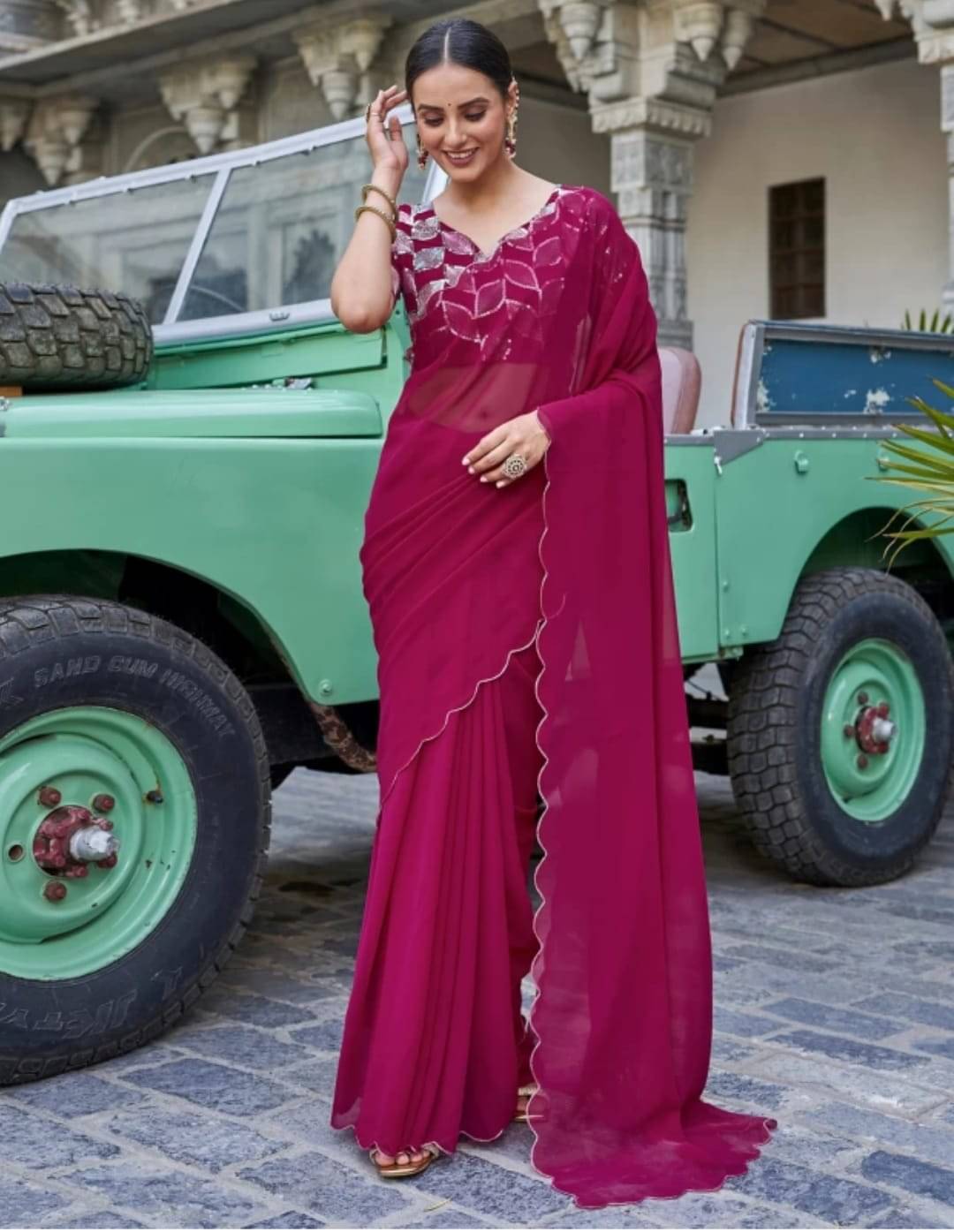     			Kalpana Creation Georgette Solid Saree With Unstitched Blouse Piece ( Multicolor )