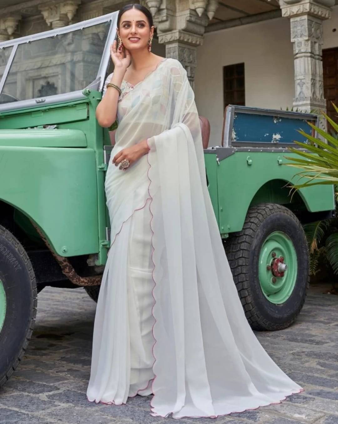 Kalpana Creation Georgette Solid Saree With Unstitched Blouse Piece ( Multicolor ) Kalpana Creation Georgette Solid Saree With Unstitched Blouse Piece ( Multicolor )