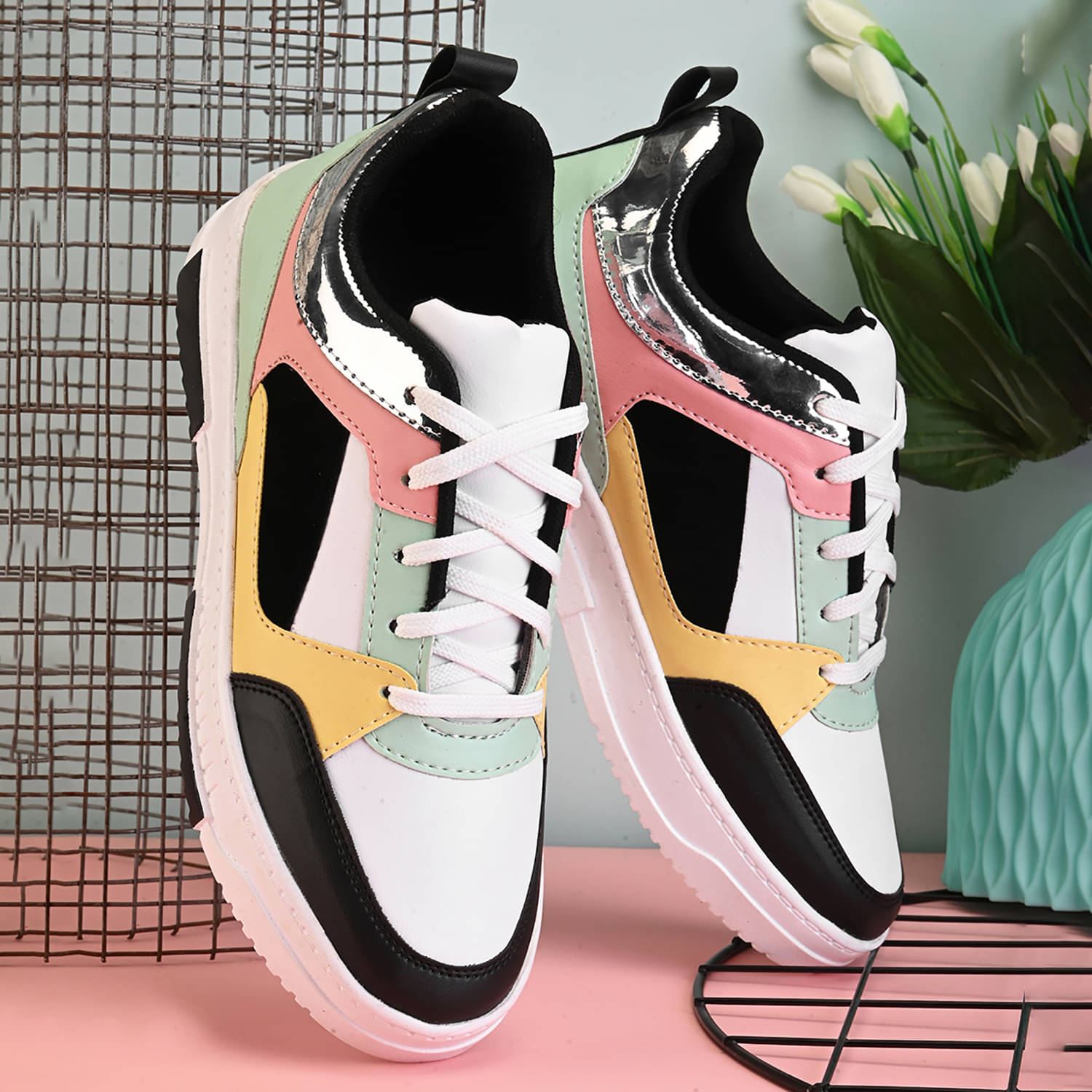     			John Karsun D3-P4 White Men's Sneakers