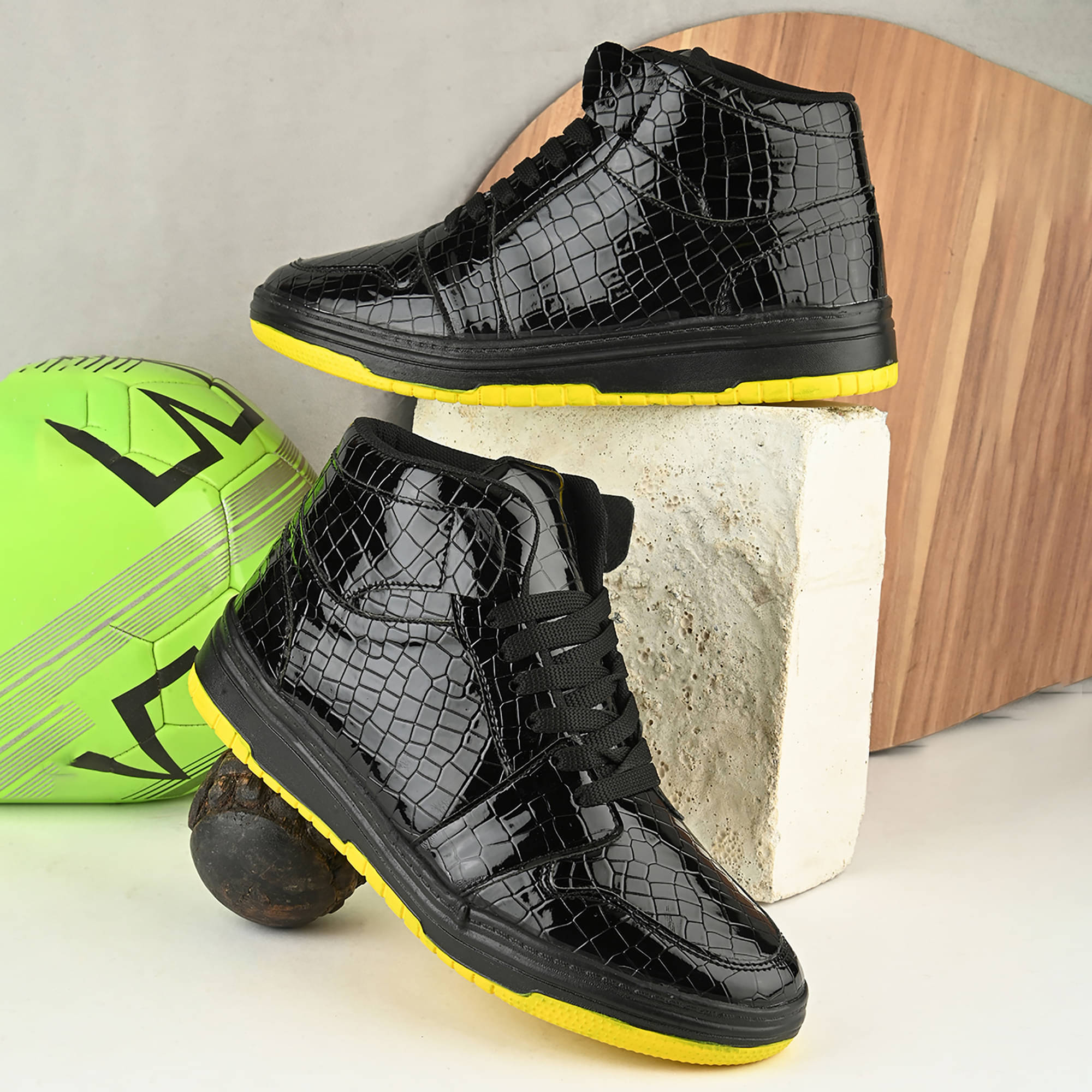     			John Karsun D3-PB Black Men's Sneakers