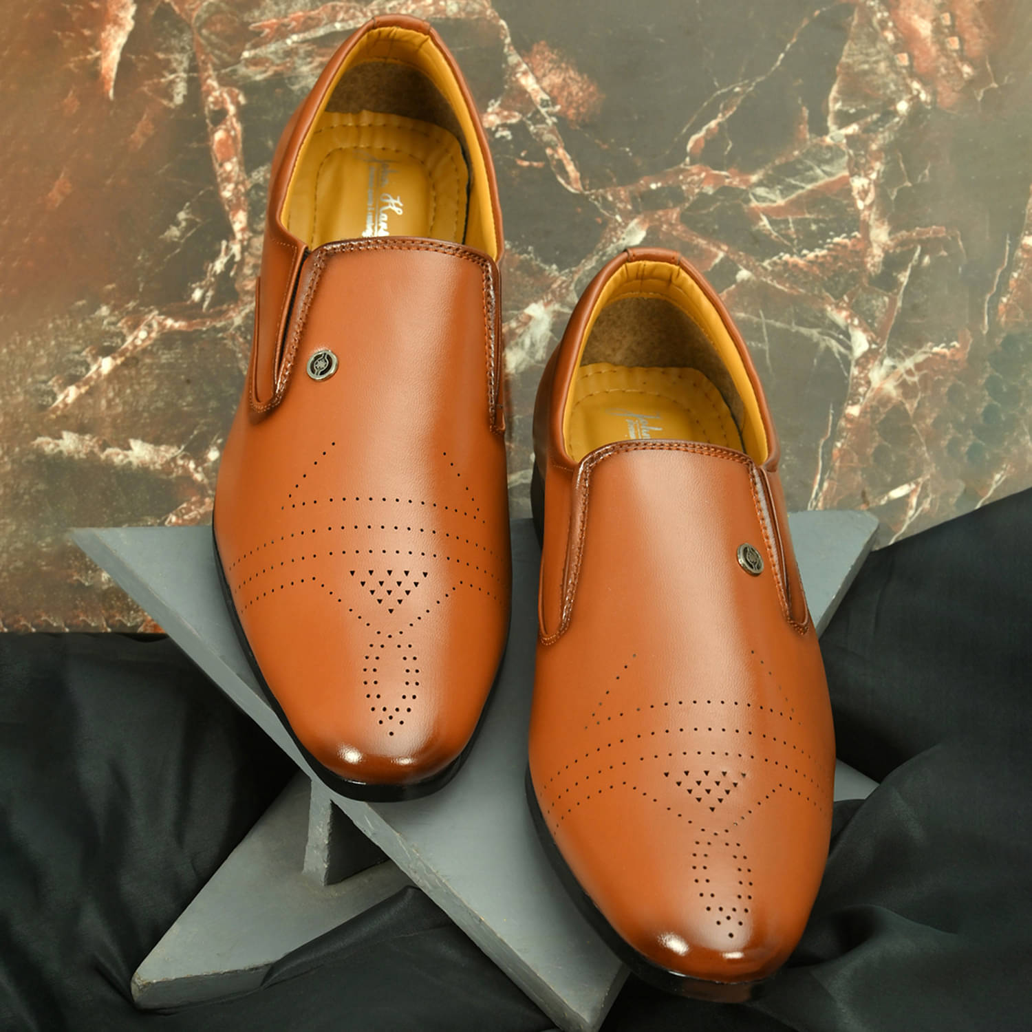     			John Karsun Tan Men's Brogue Formal Shoes
