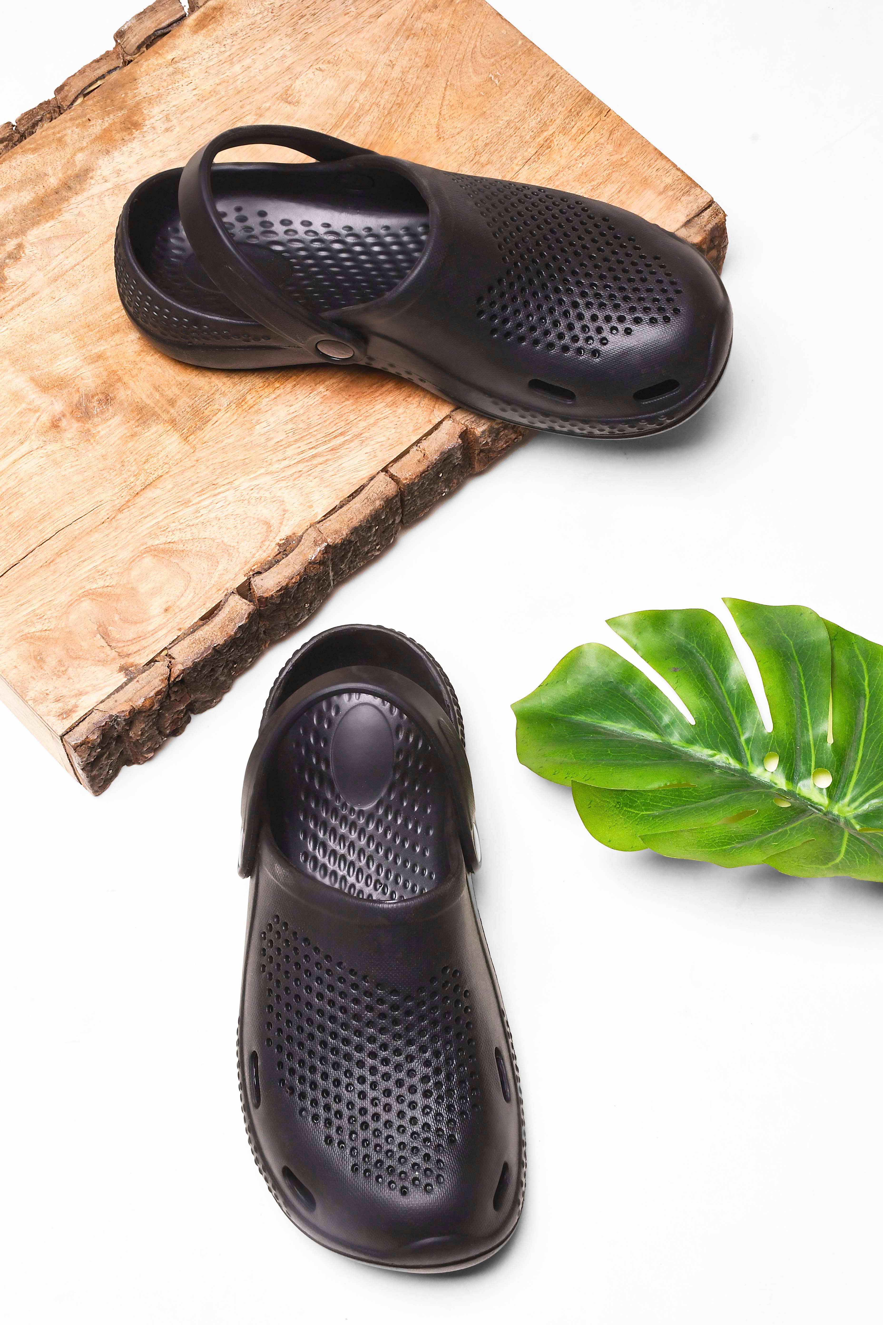     			Bersache Black Men's Slide Flip Flop