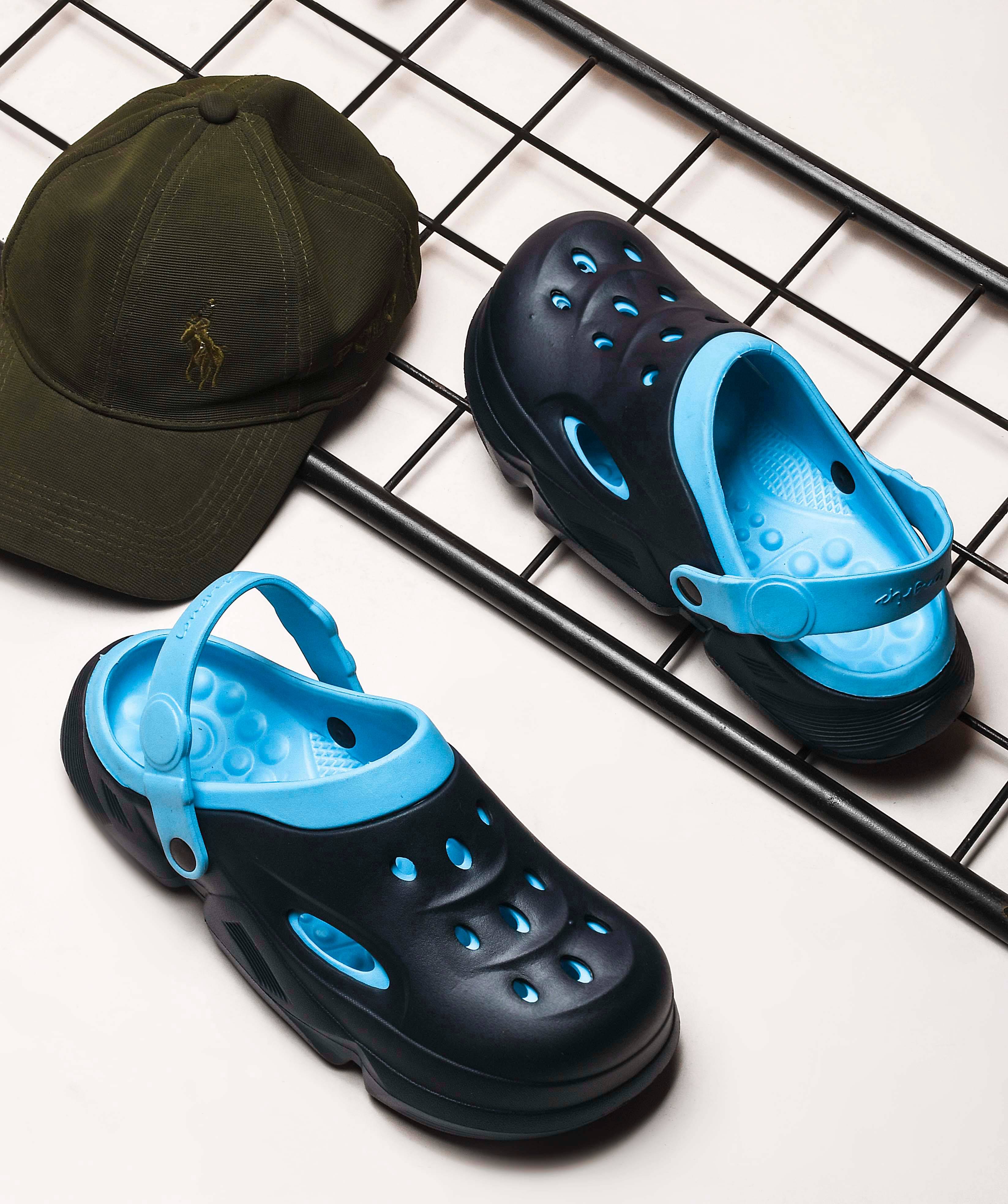     			Bersache Blue Men's Daily Slipper