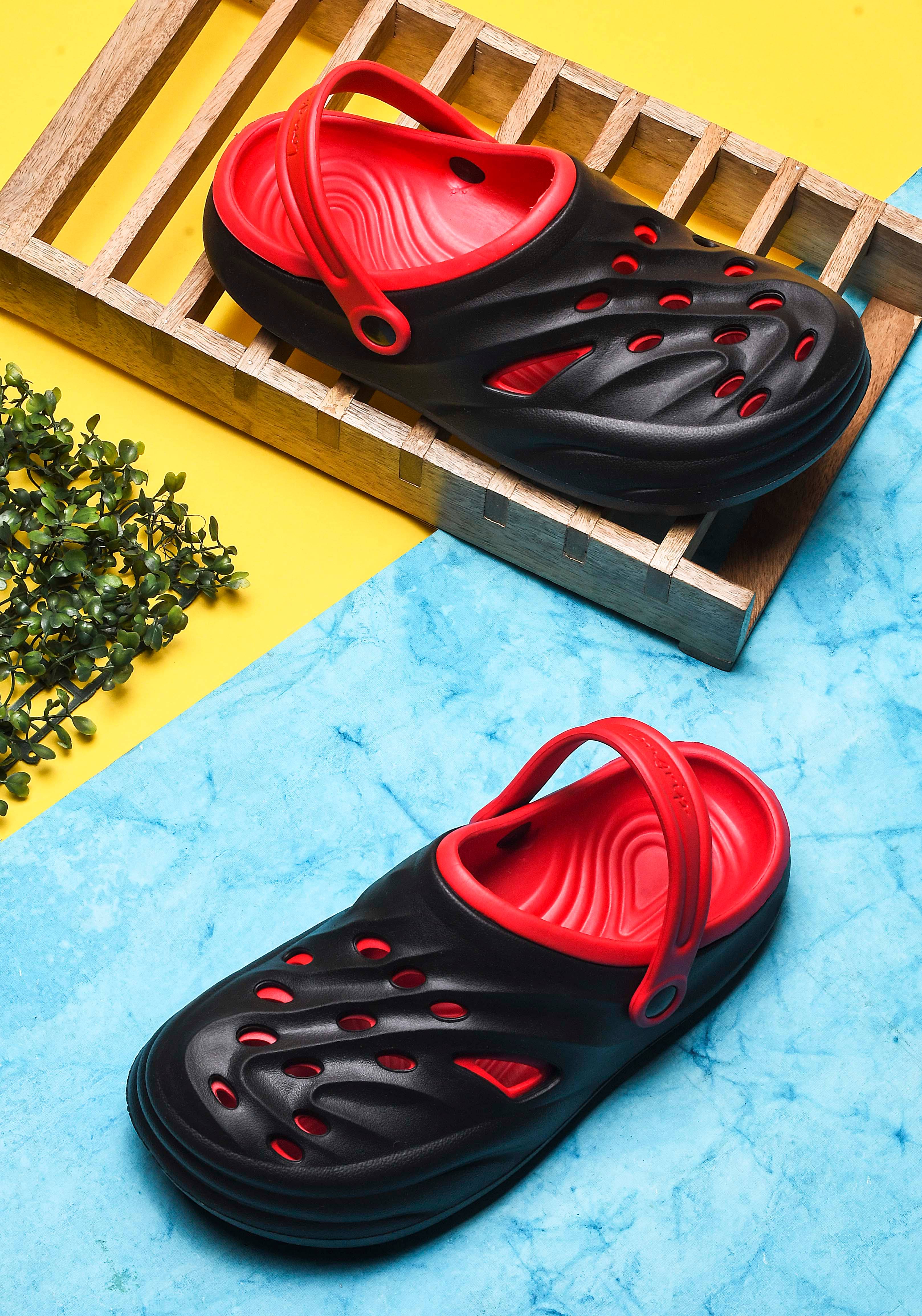     			Bersache Red Men's Slide Flip Flop