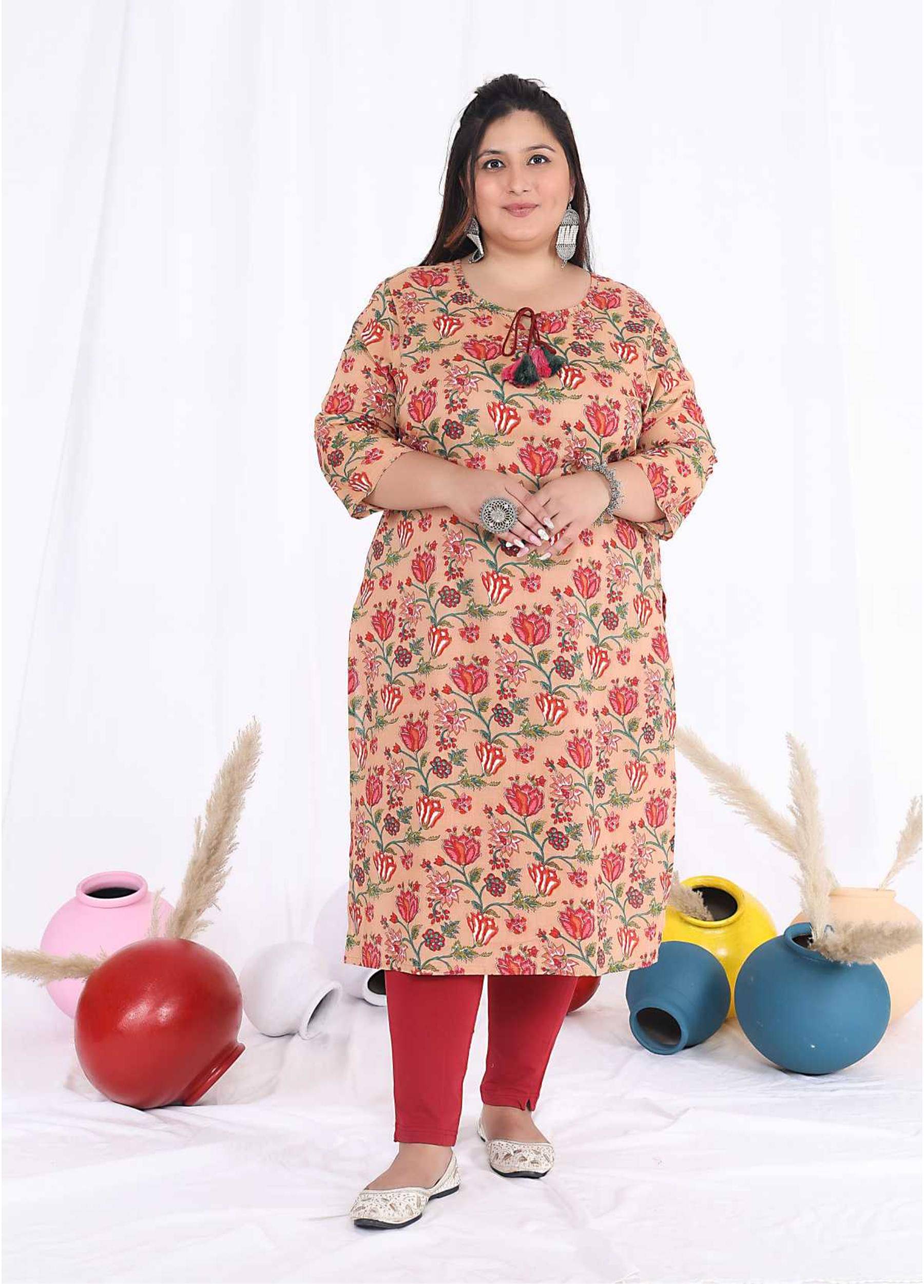 Label Flavia Women Cotton Printed Straight Kurti ( Beige ) Label Flavia Women Cotton Printed Straight Kurti ( Beige )