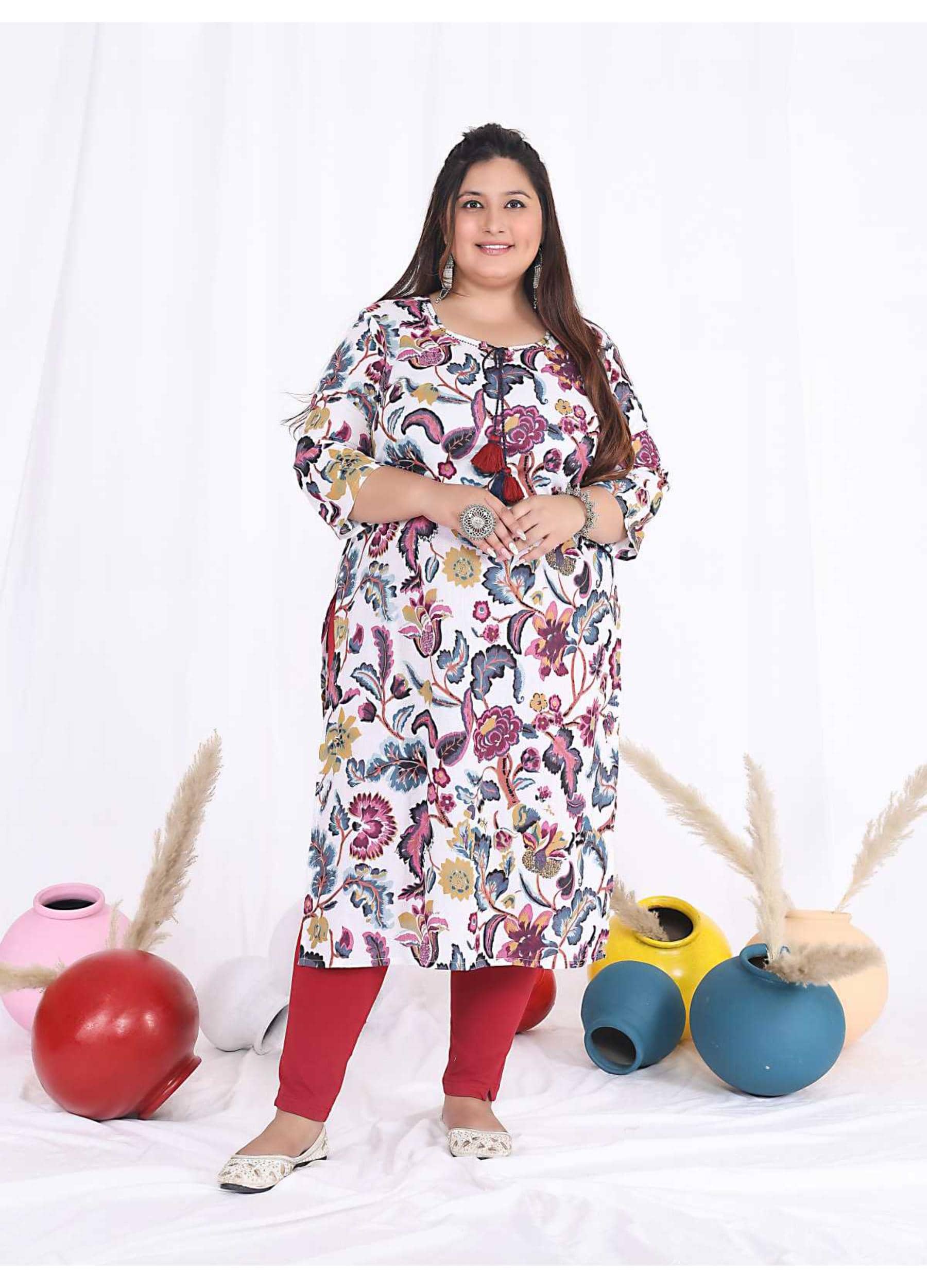 Label Flavia Women Cotton Printed Straight Kurti ( White )