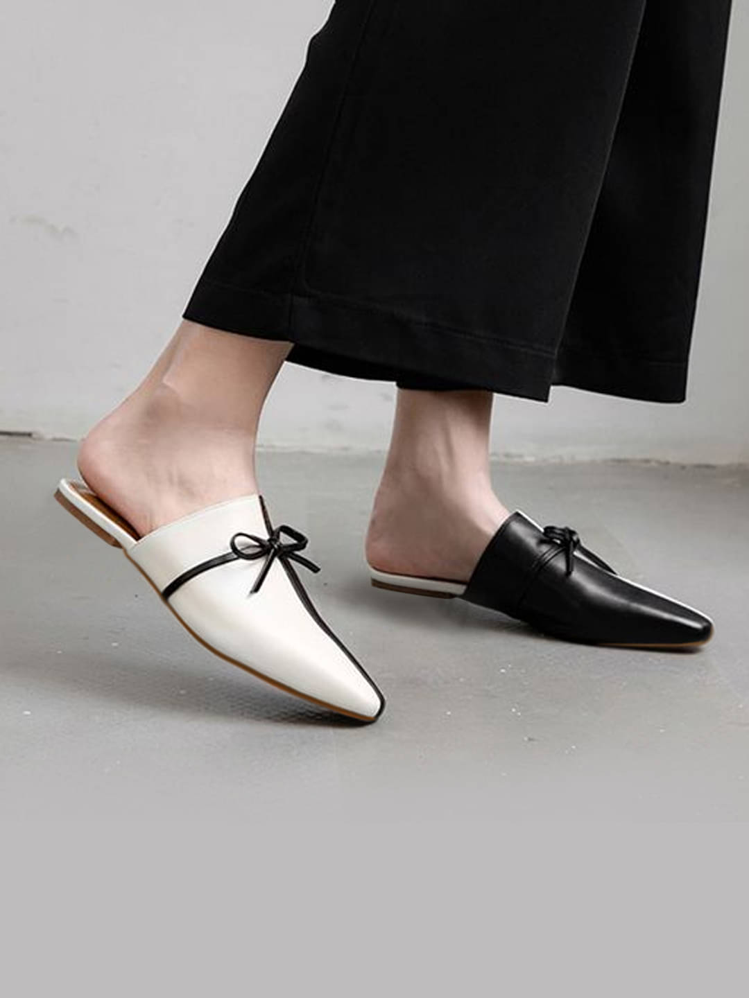 Shoetopia Bow Decor Pointed Toe Casual White Mules for Girls     			Shoetopia Bow Decor Pointed Toe Casual White Mules for Girls