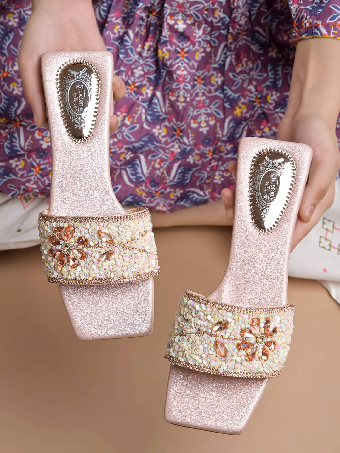 Shoetopia Embellished Rose-Gold Flats For Girls Shoetopia Embellished Rose-Gold Flats For Girls