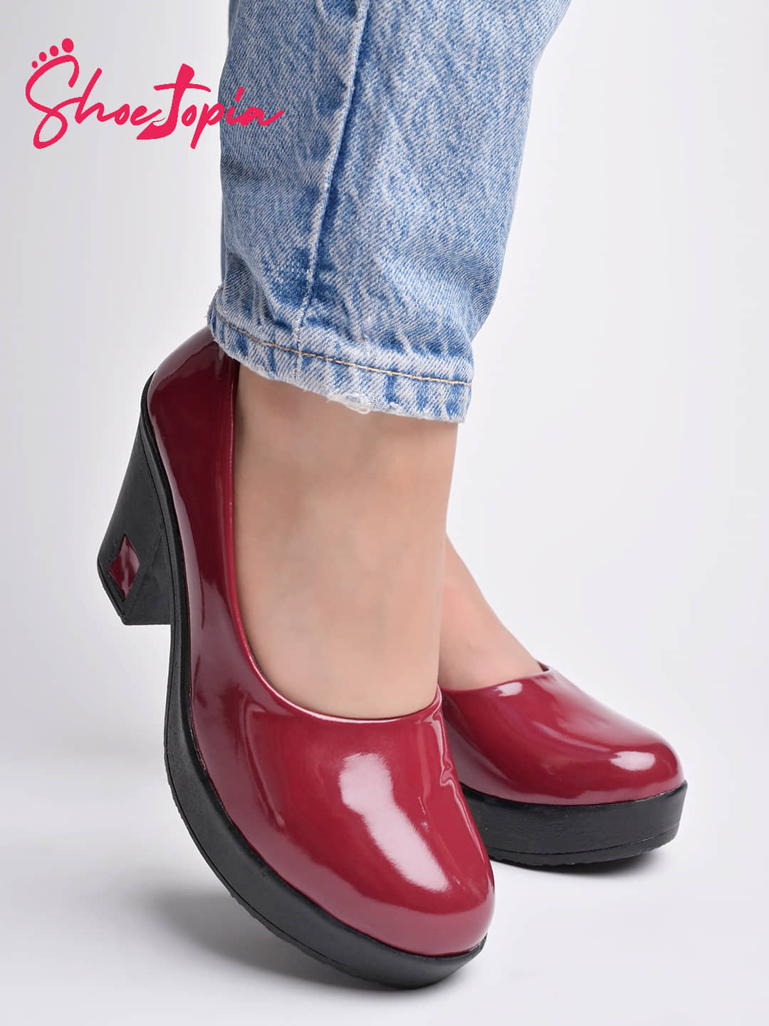 Shoetopia Solid Cherry Pumps For Girls