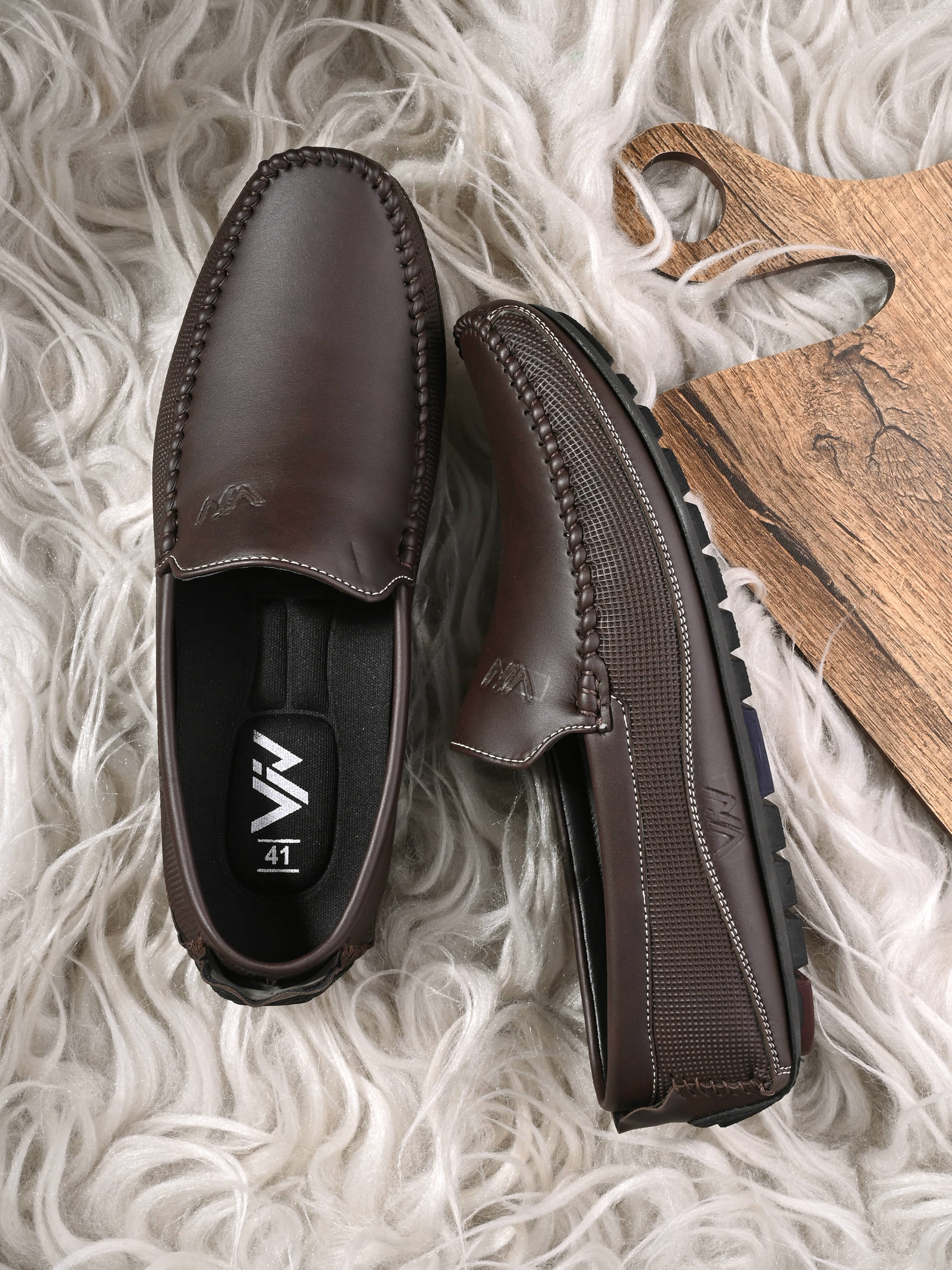     			viv Brown Men's Slip on