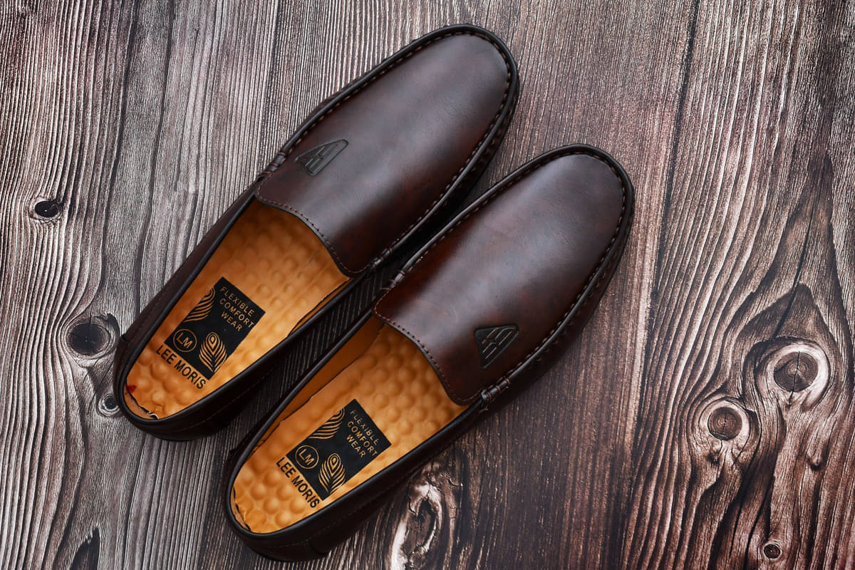     			BRAWO Brown Men's Slip on