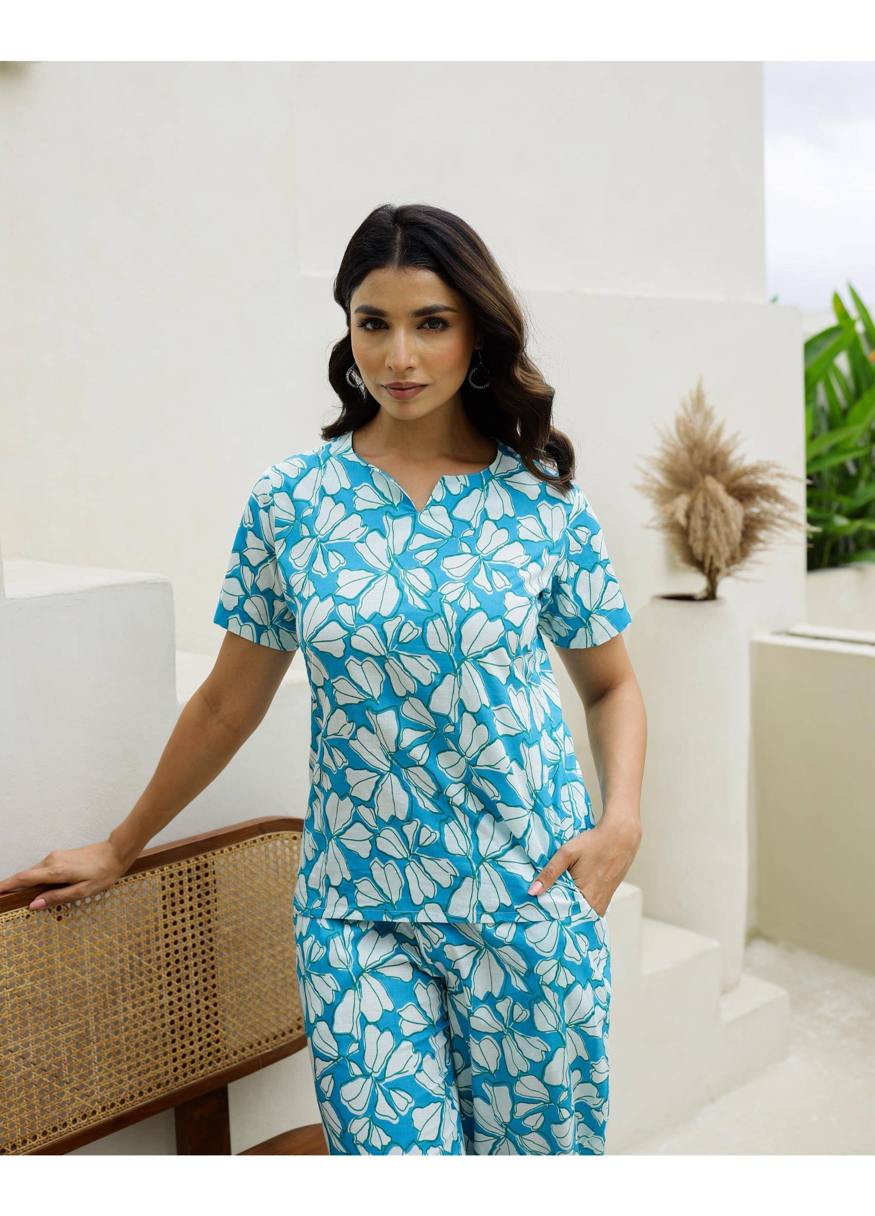    			Label Flavia Women Printed Top With Trousers Co-Ord Set ( Multicolor )