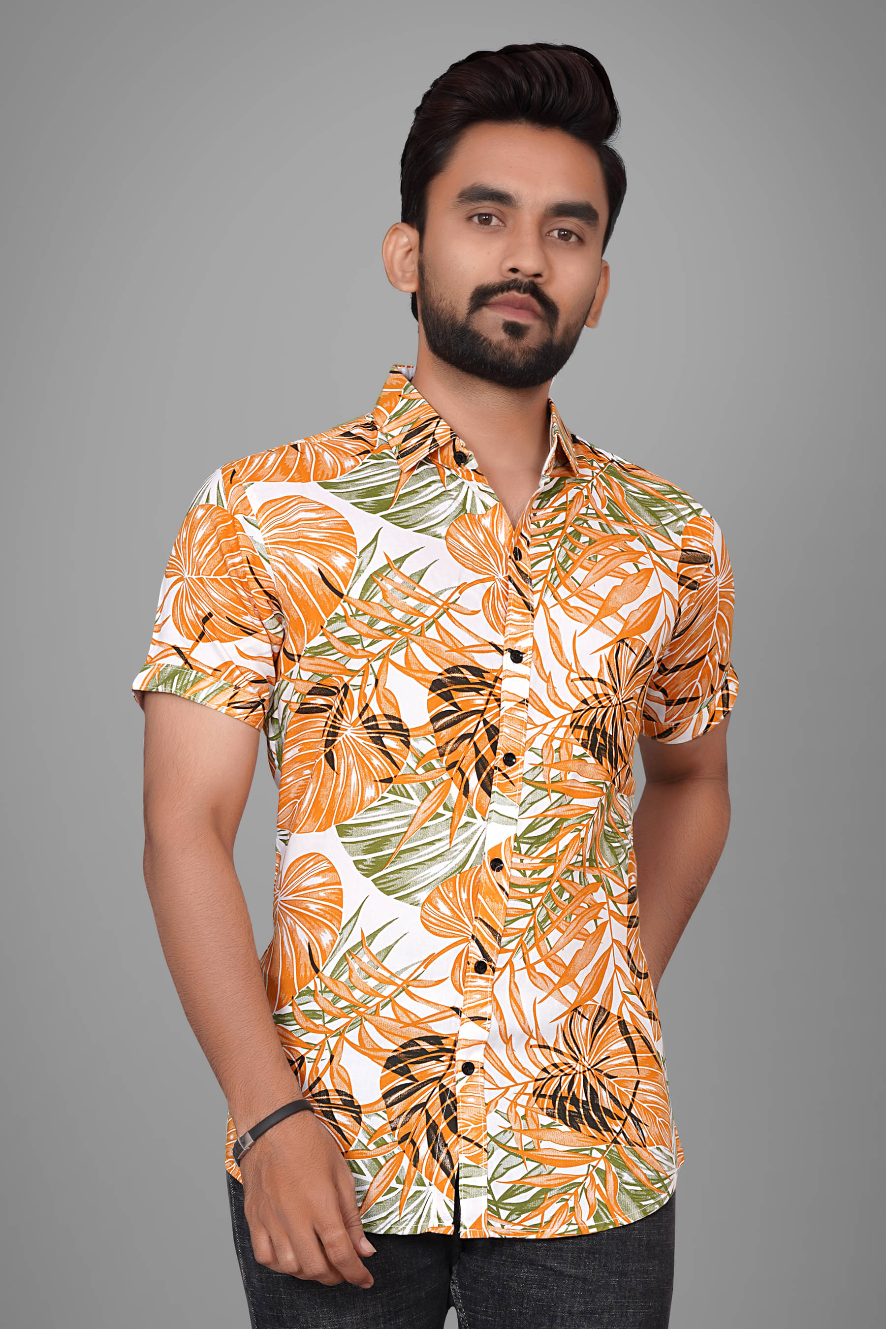     			SUR-T Viscose Regular Fit Printed Half Sleeves Men's Casual Shirt - Orange ( Pack of 1 )