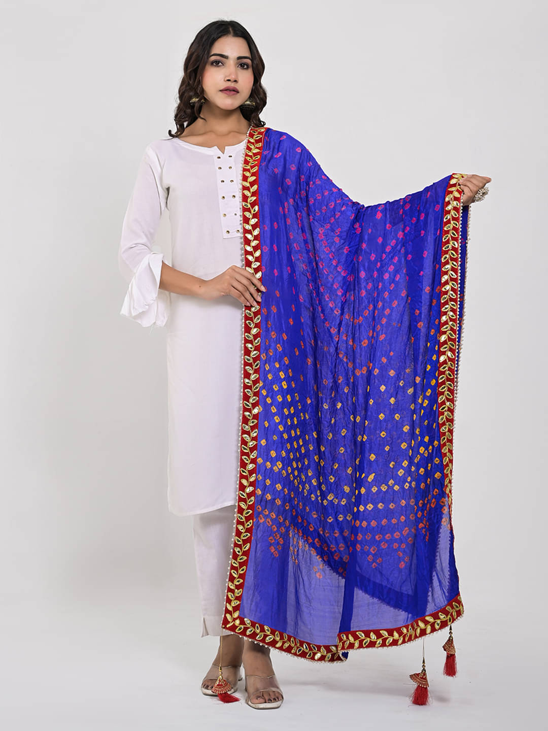     			Apratim Blue Silk Women's Dupatta - ( Pack of 1 )