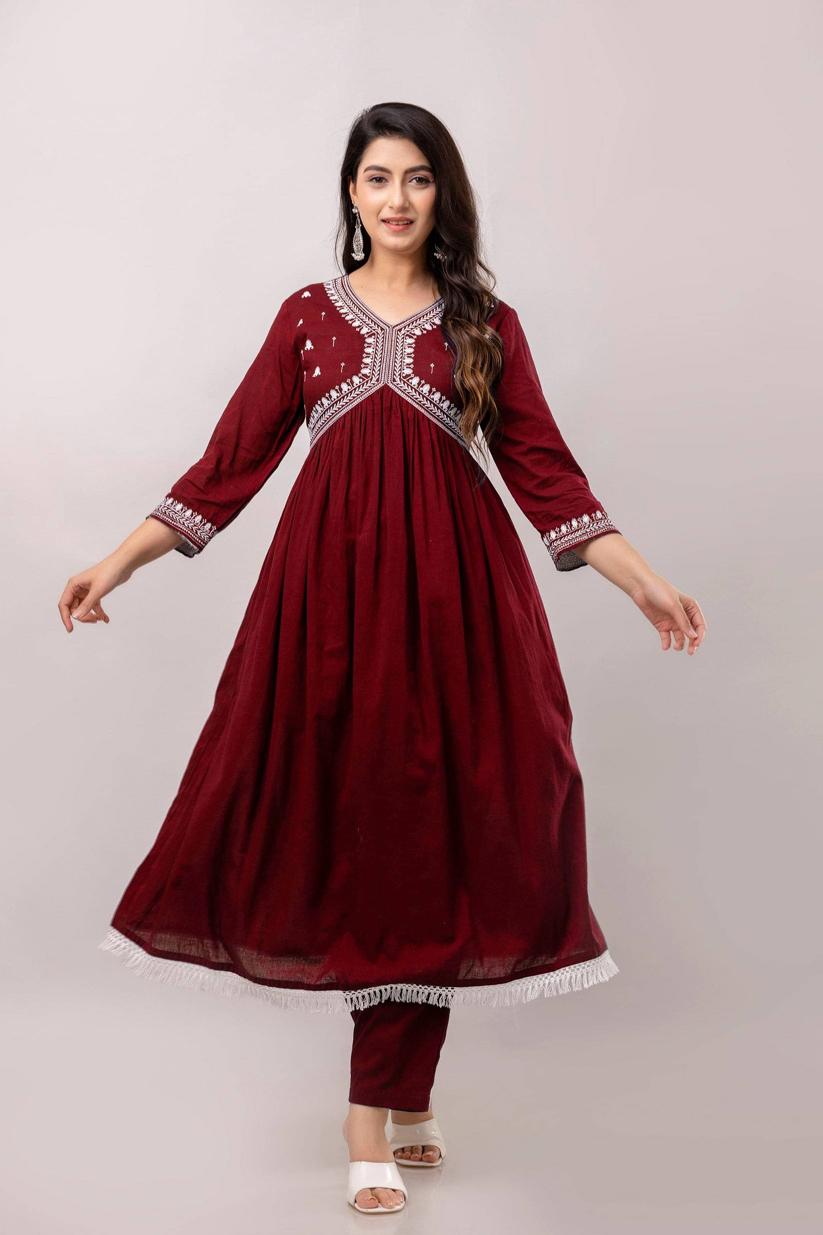     			Frionkandy Rayon Embroidered Kurti With Pants Women's Stitched Salwar Suit - Maroon ( Pack of 1 )
