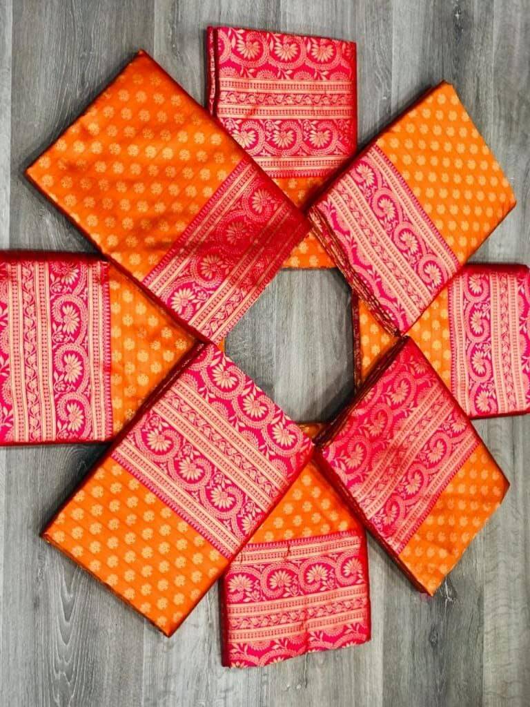     			JULEE Jacquard Embellished Saree With Unstitched Blouse Piece ( Orange )