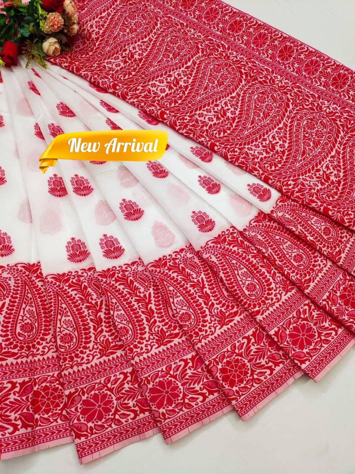 JULEE Silk Blend Printed Saree With Unstitched Blouse Piece ( Multicolor1 ) JULEE Silk Blend Printed Saree With Unstitched Blouse Piece ( Multicolor1 )