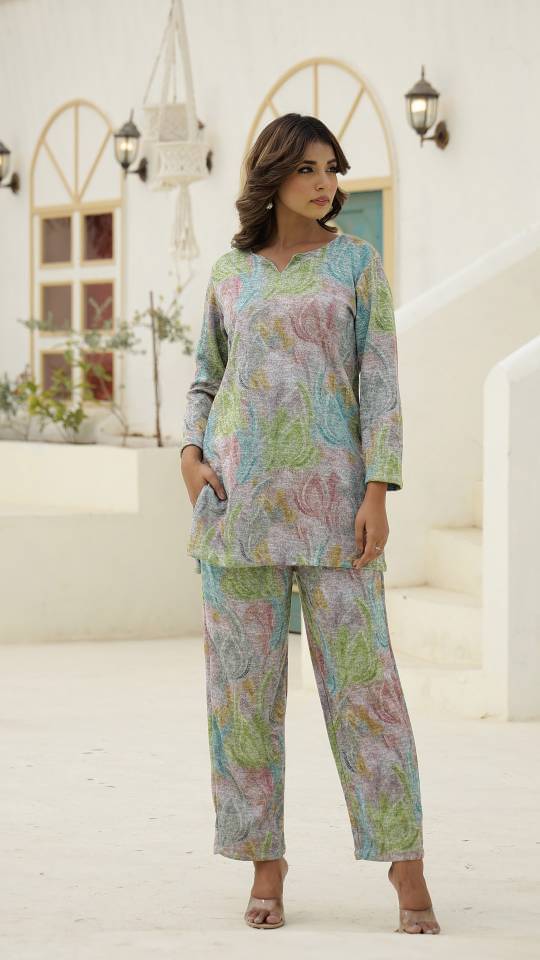    			Label Flavia Women Printed Top With Trousers Co-Ord Set ( Multi Color )