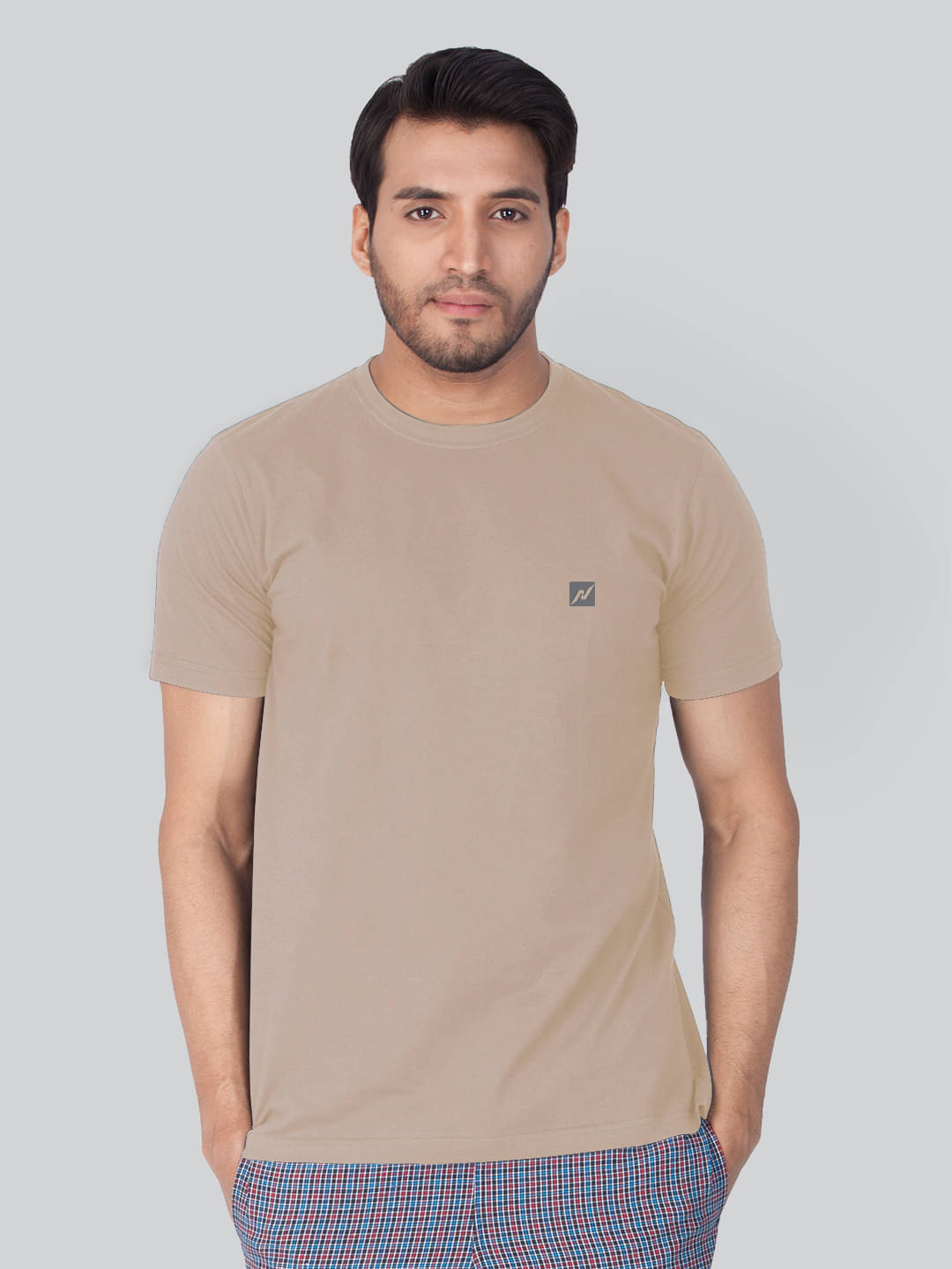     			Lux Nitro Cotton Blend Regular Fit Solid Half Sleeves Men's Round T-Shirt - Beige ( Pack of 1 )